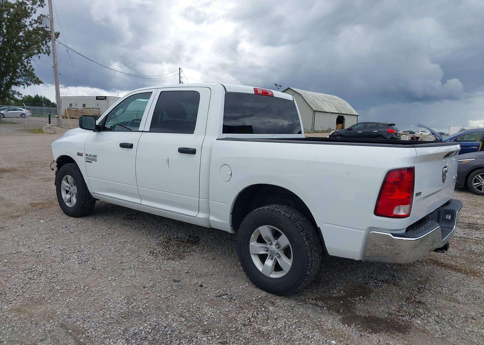 2023 RAM 1500 CLASSIC SLT