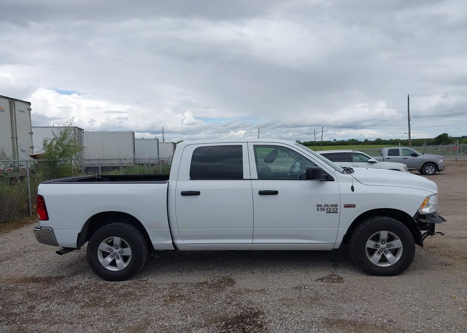 2023 RAM 1500 CLASSIC SLT