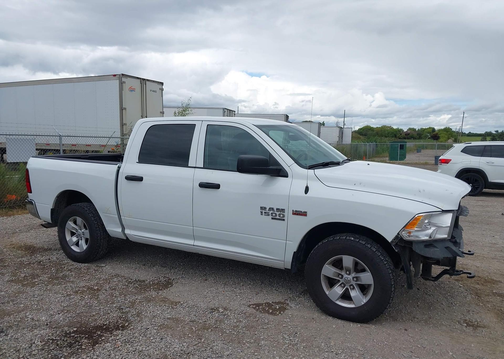 2023 RAM 1500 CLASSIC SLT