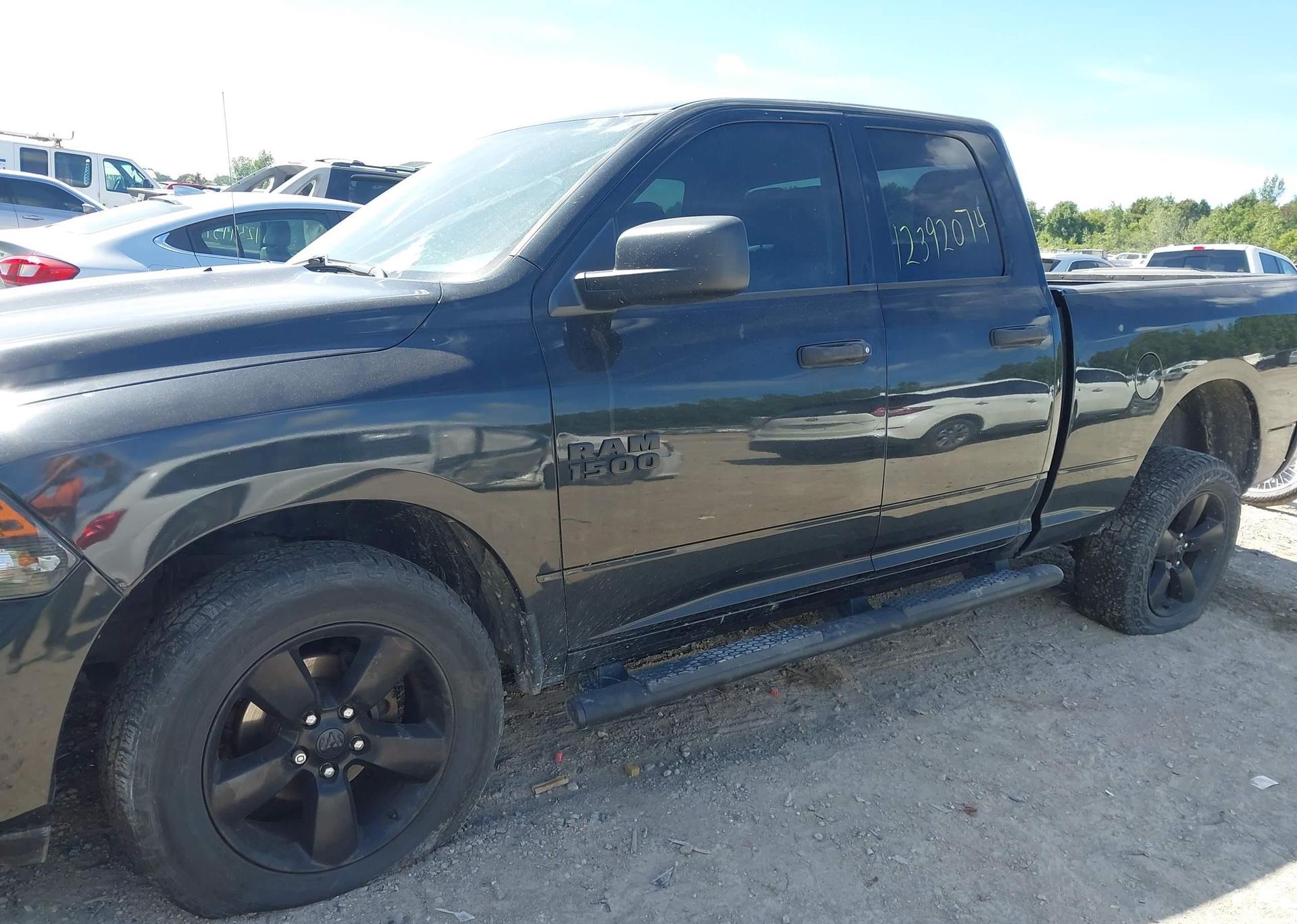 2018 RAM 1500 ST