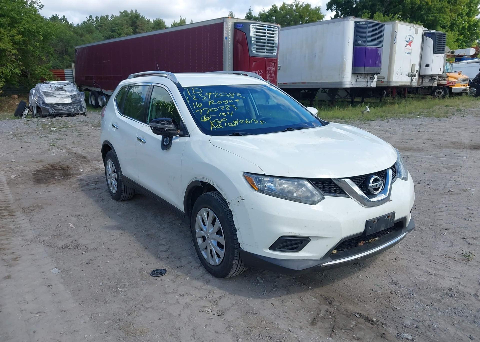 2016 NISSAN ROGUE S