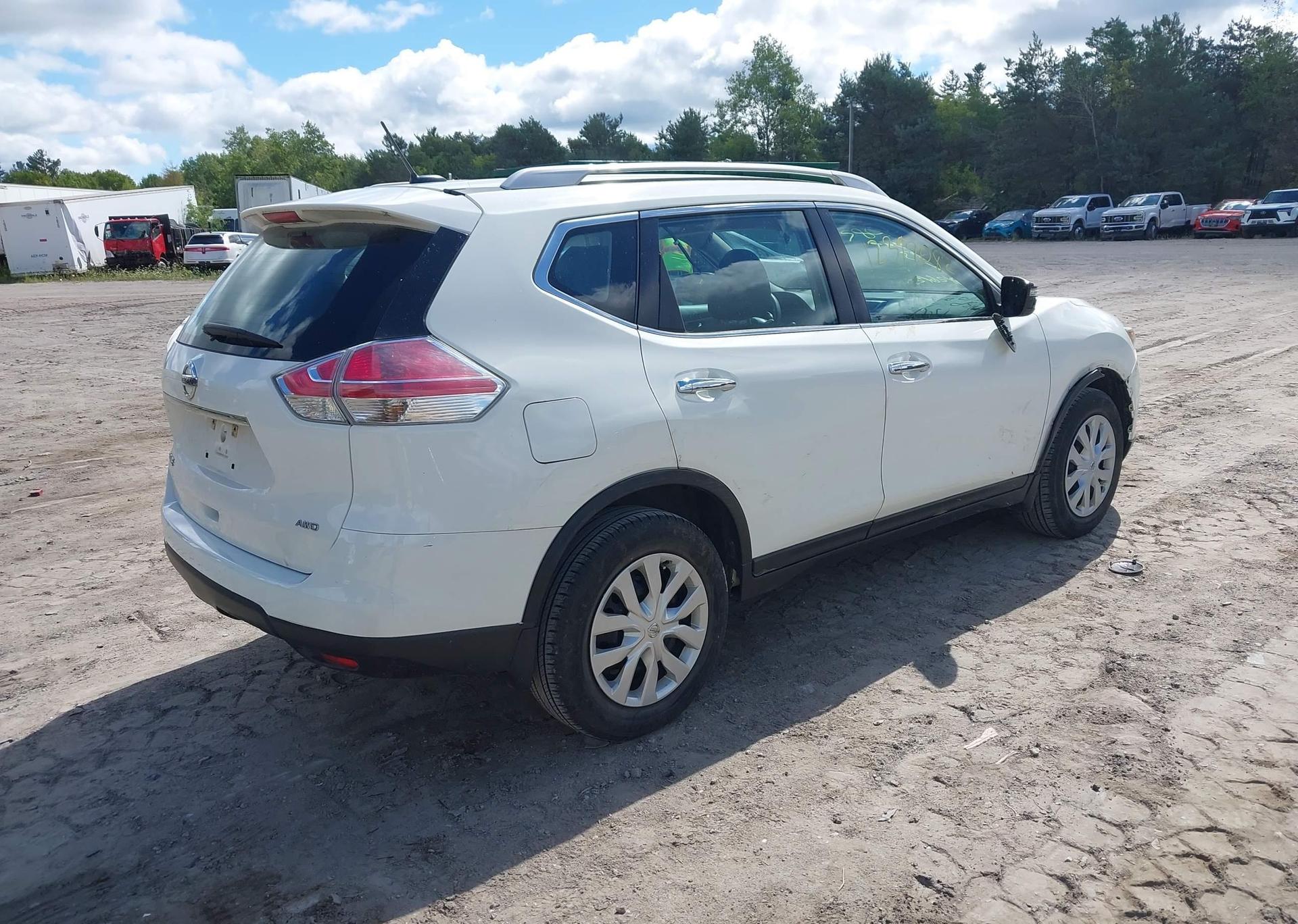 2016 NISSAN ROGUE S