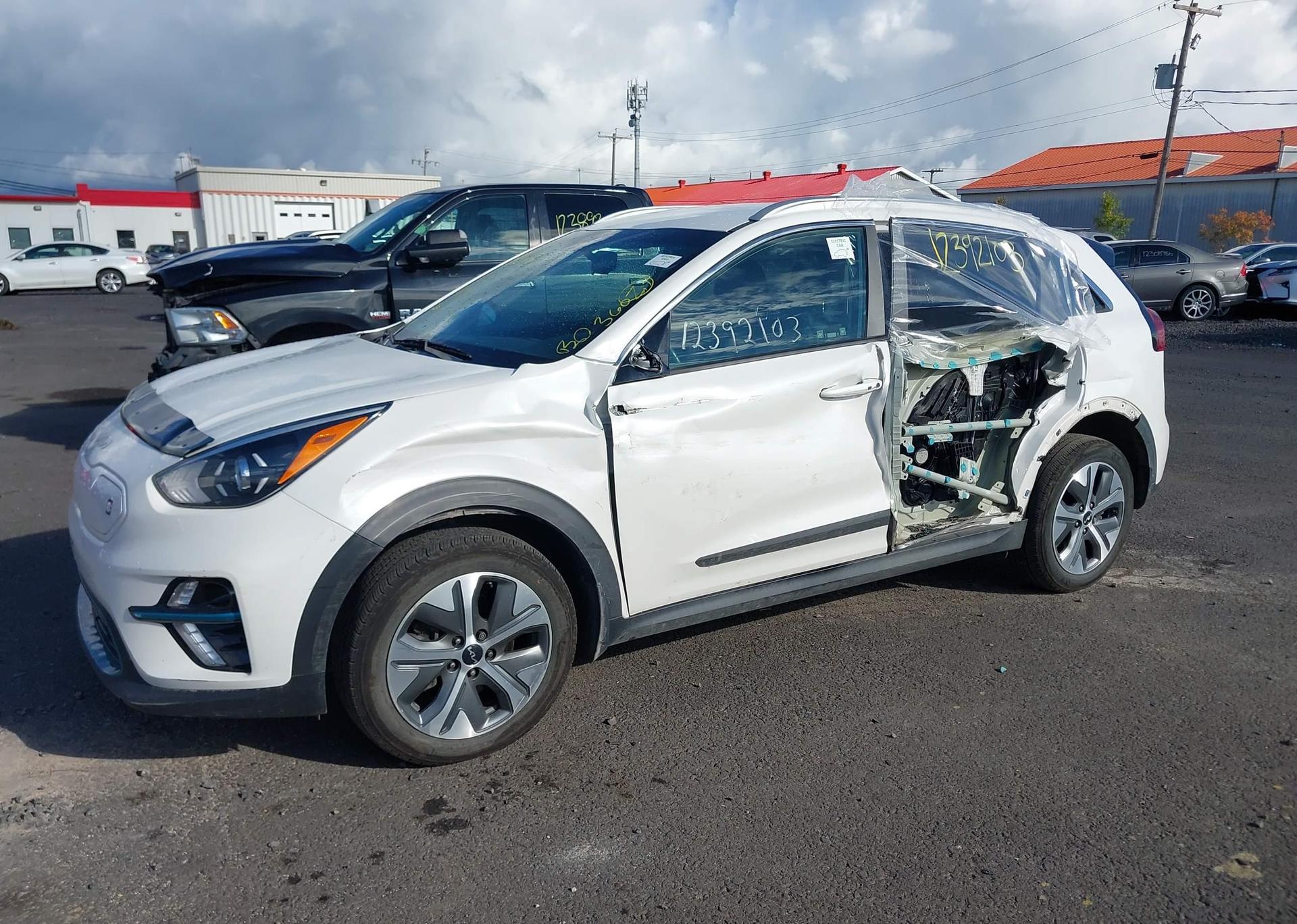 2022 KIA NIRO EV EX