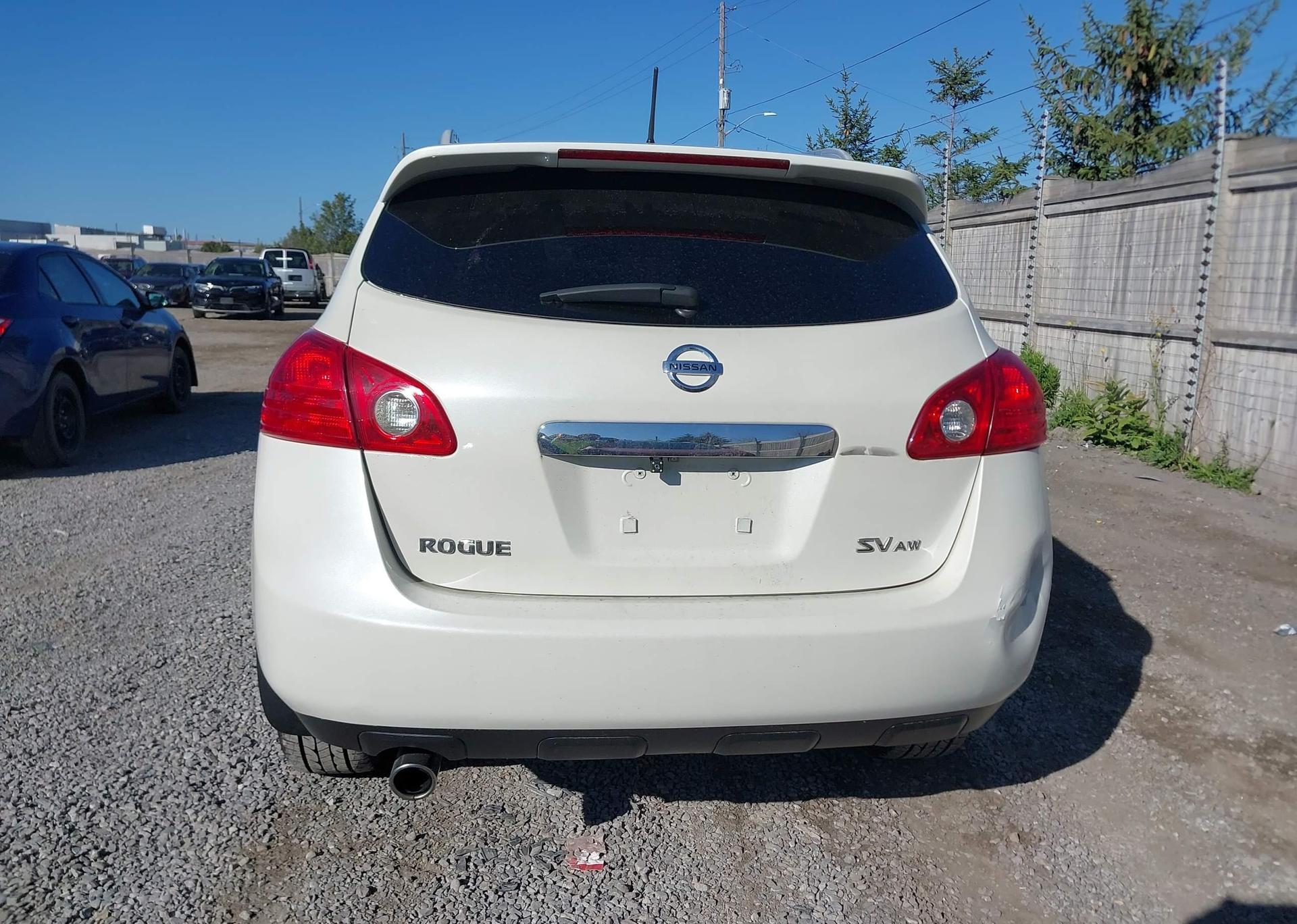 2013 NISSAN ROGUE