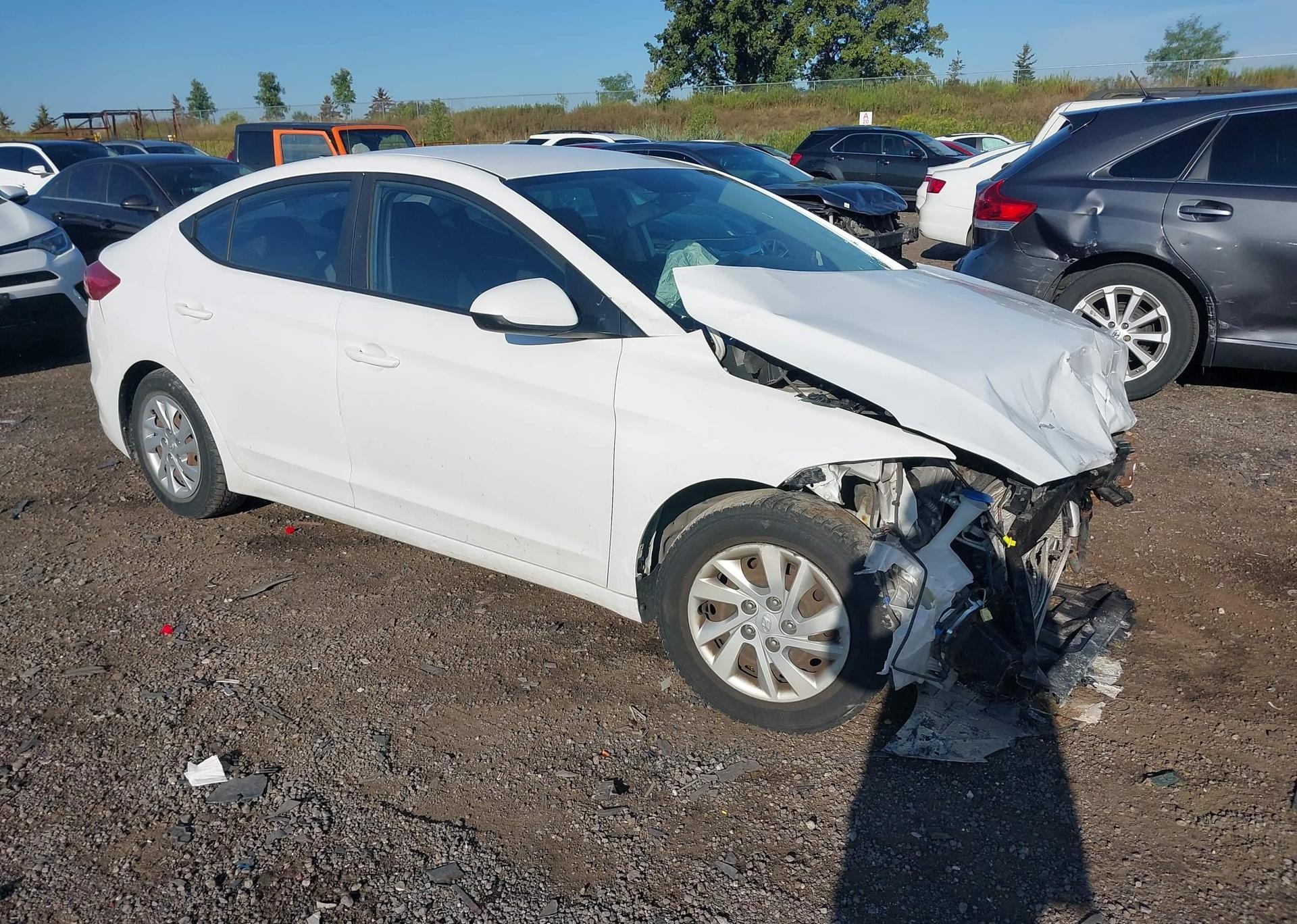 2017 HYUNDAI ELANTRA LE