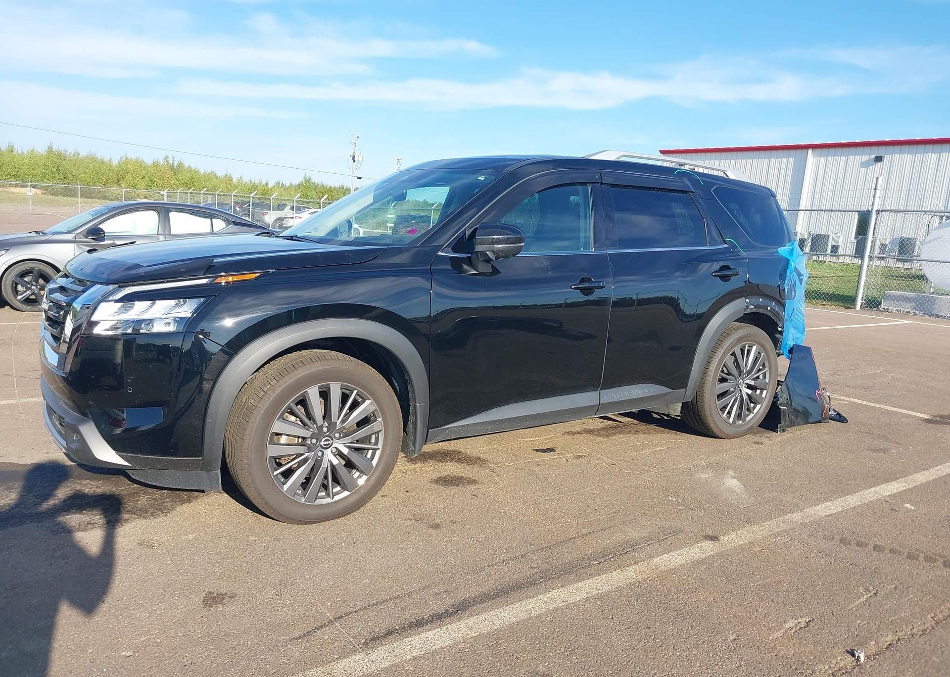2023 NISSAN pathfinder sl