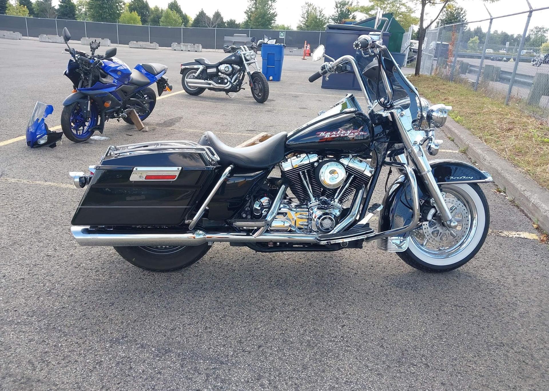 2004 HARLEY-DAVIDSON FLHR
