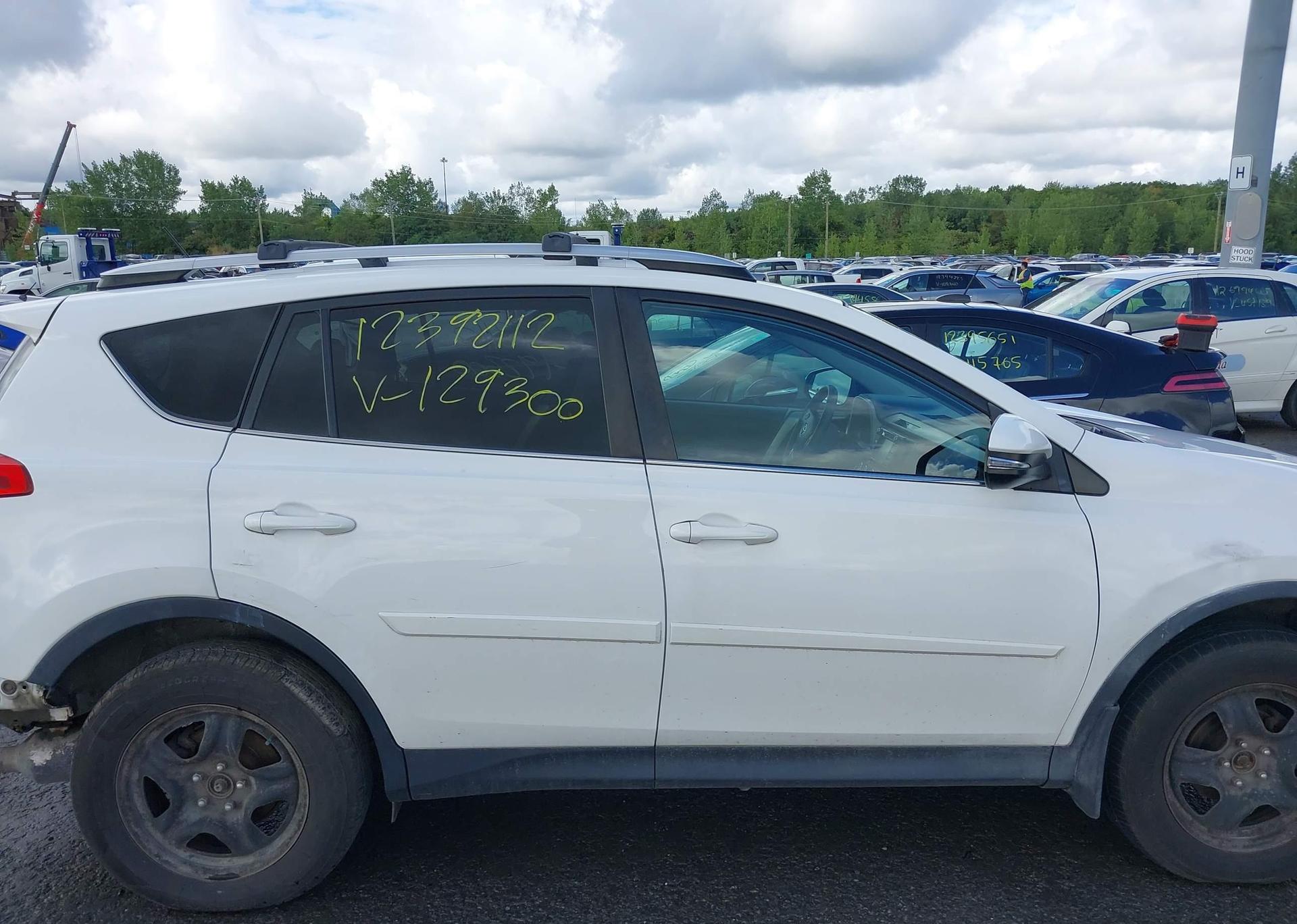 2014 TOYOTA RAV4