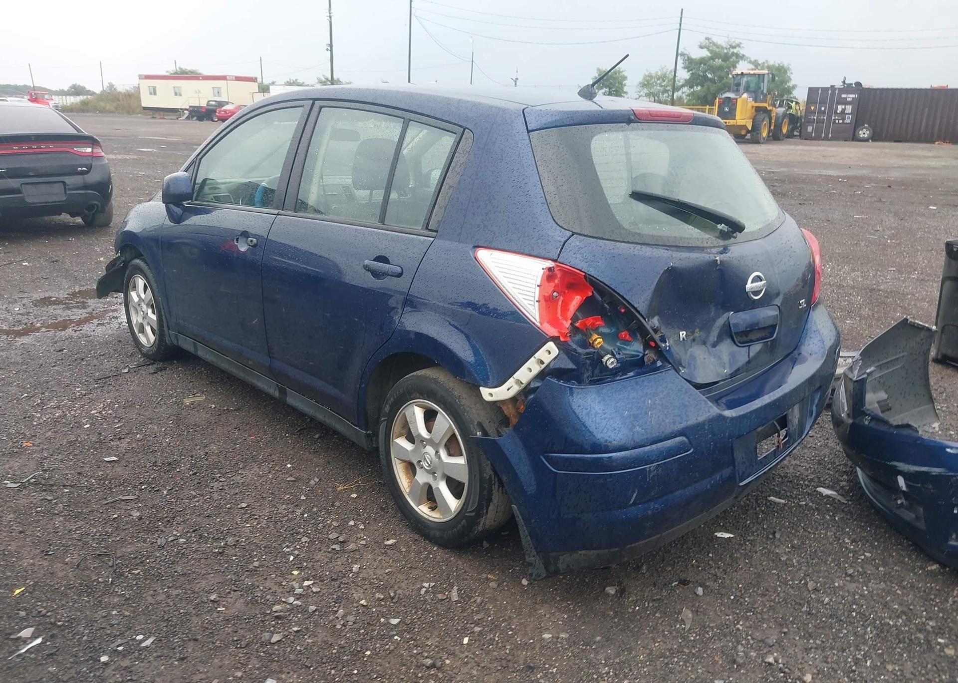 2009 NISSAN VERSA 1.8SL