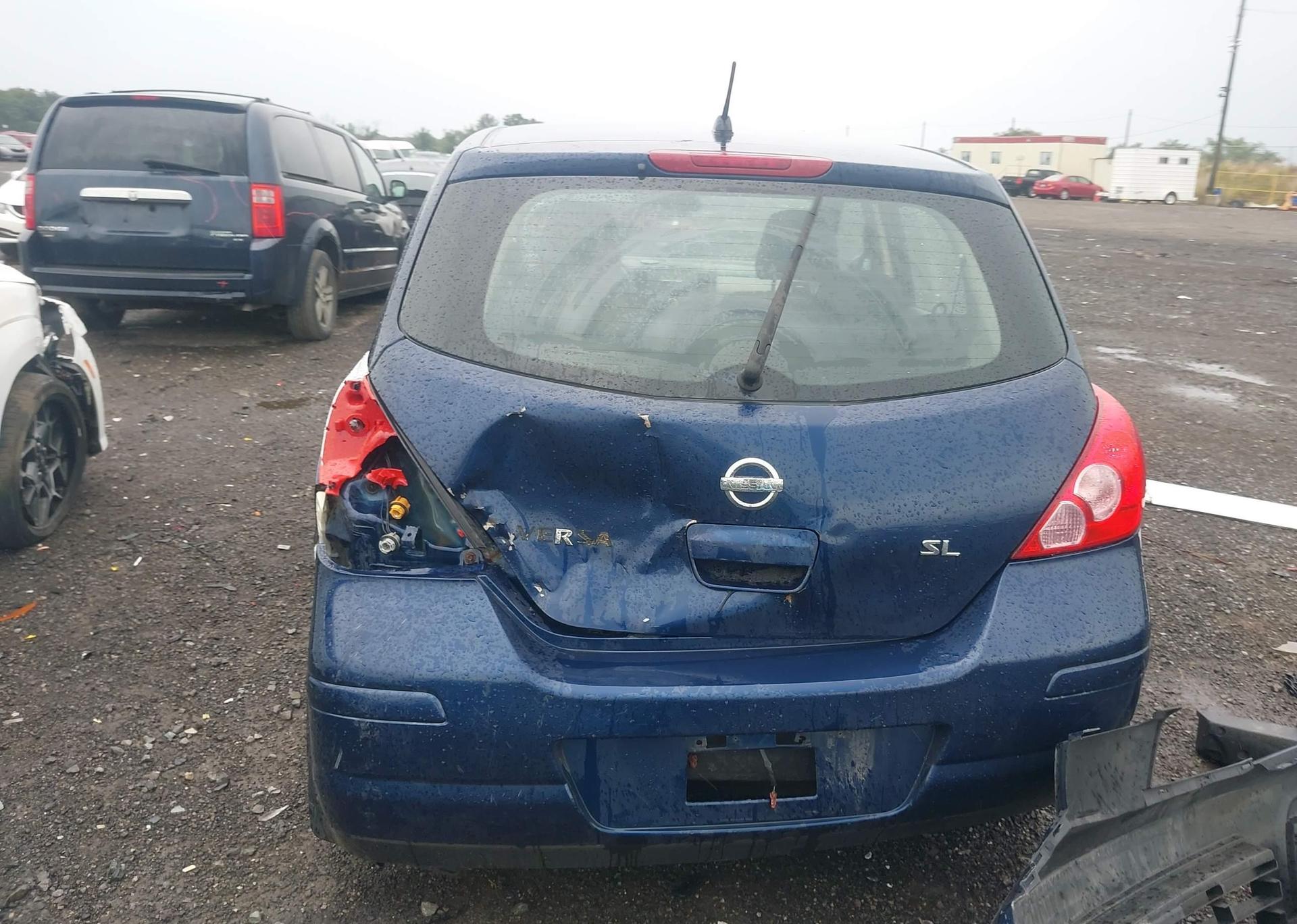 2009 NISSAN VERSA 1.8SL