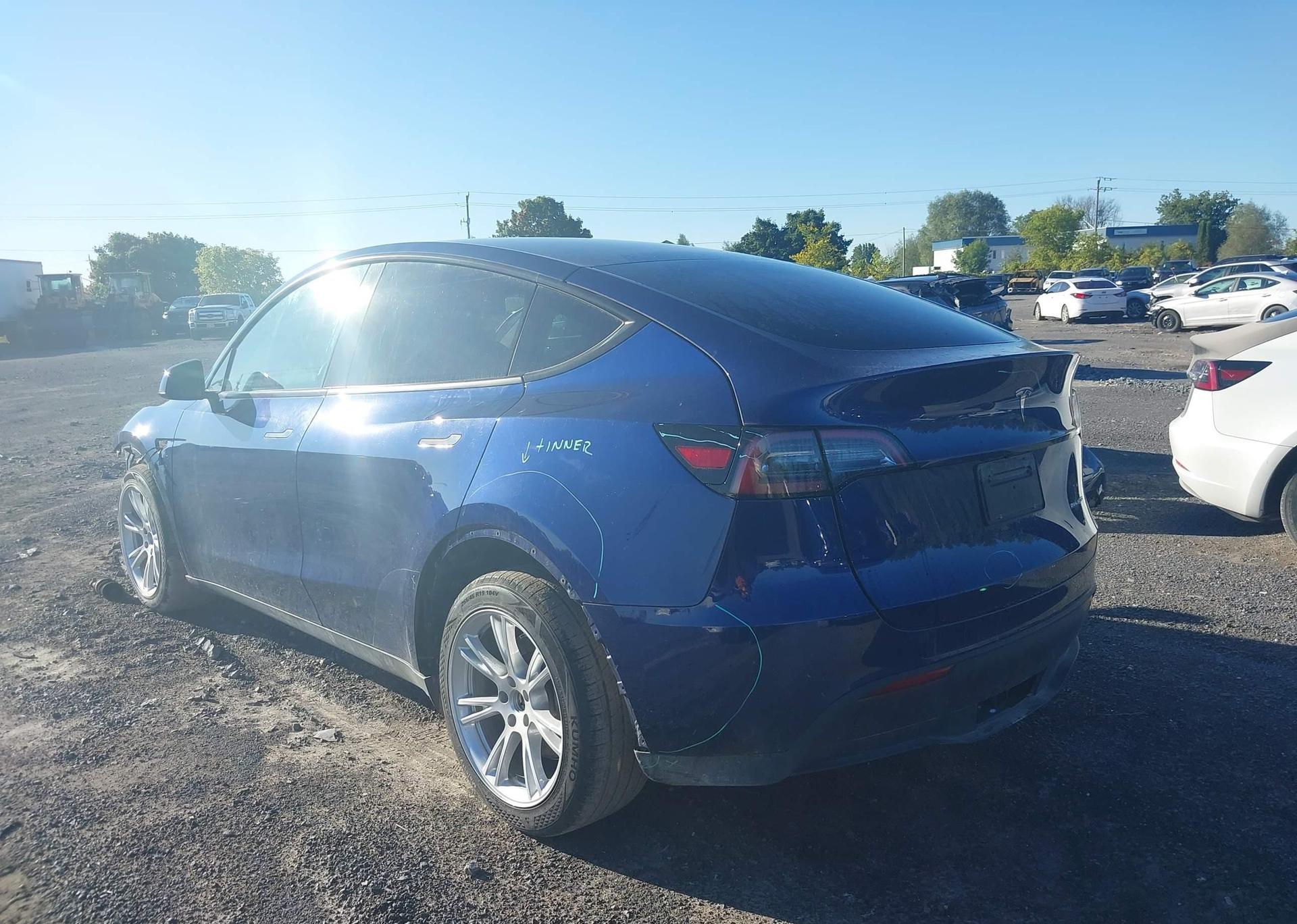 2023 TESLA MODEL Y LONG RANGE