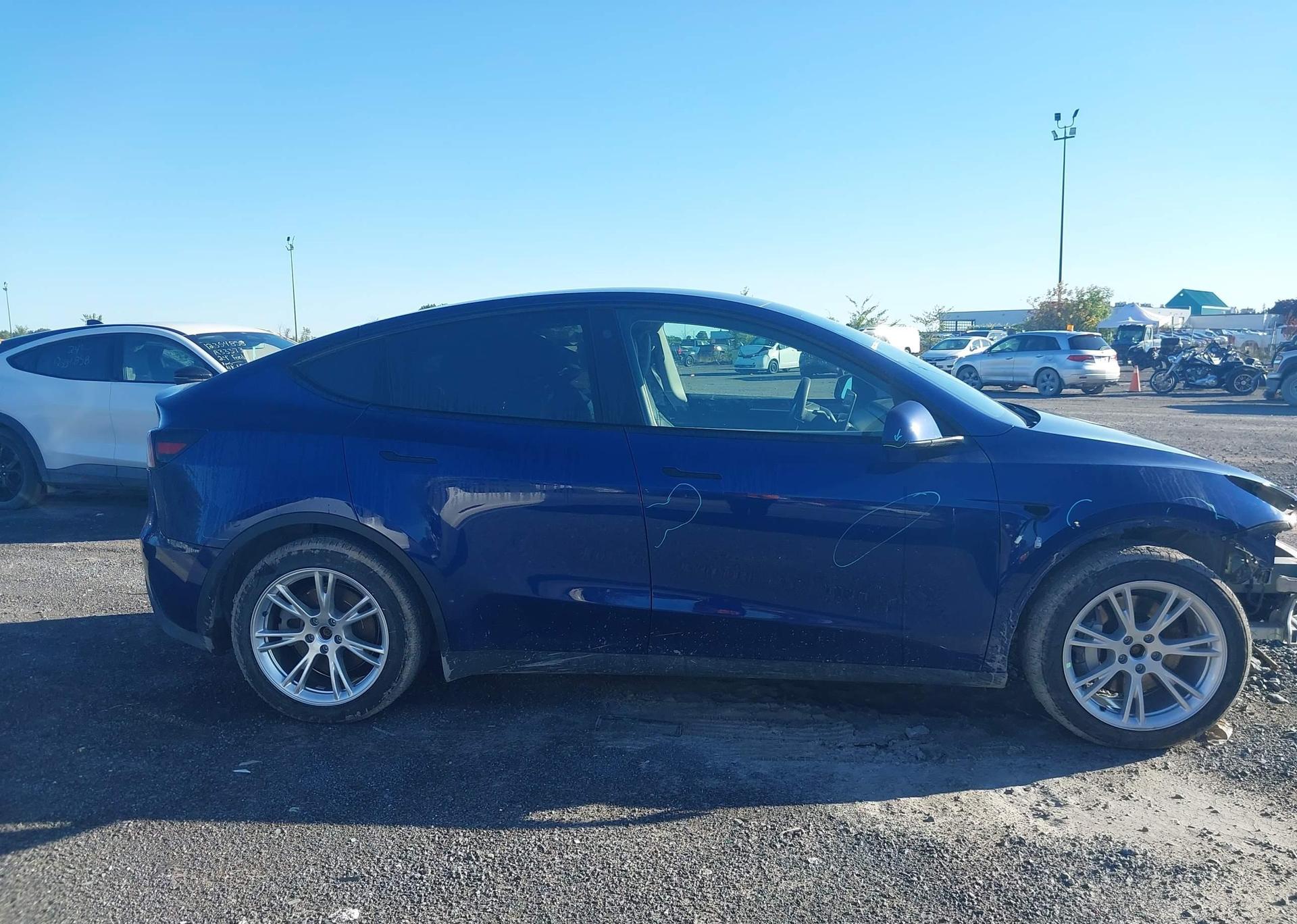 2023 TESLA MODEL Y LONG RANGE