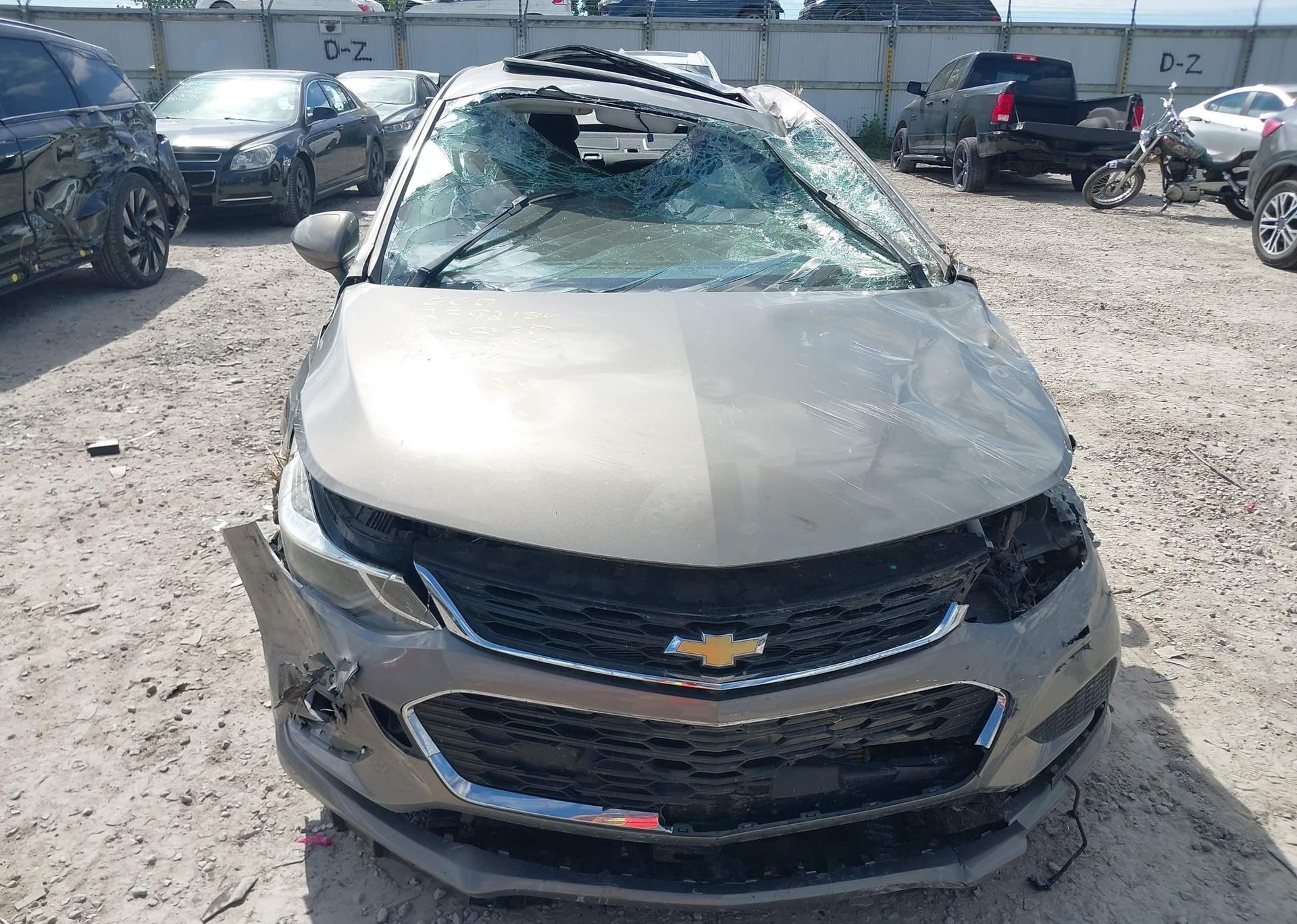 2017 CHEVROLET CRUZE LT AUTO