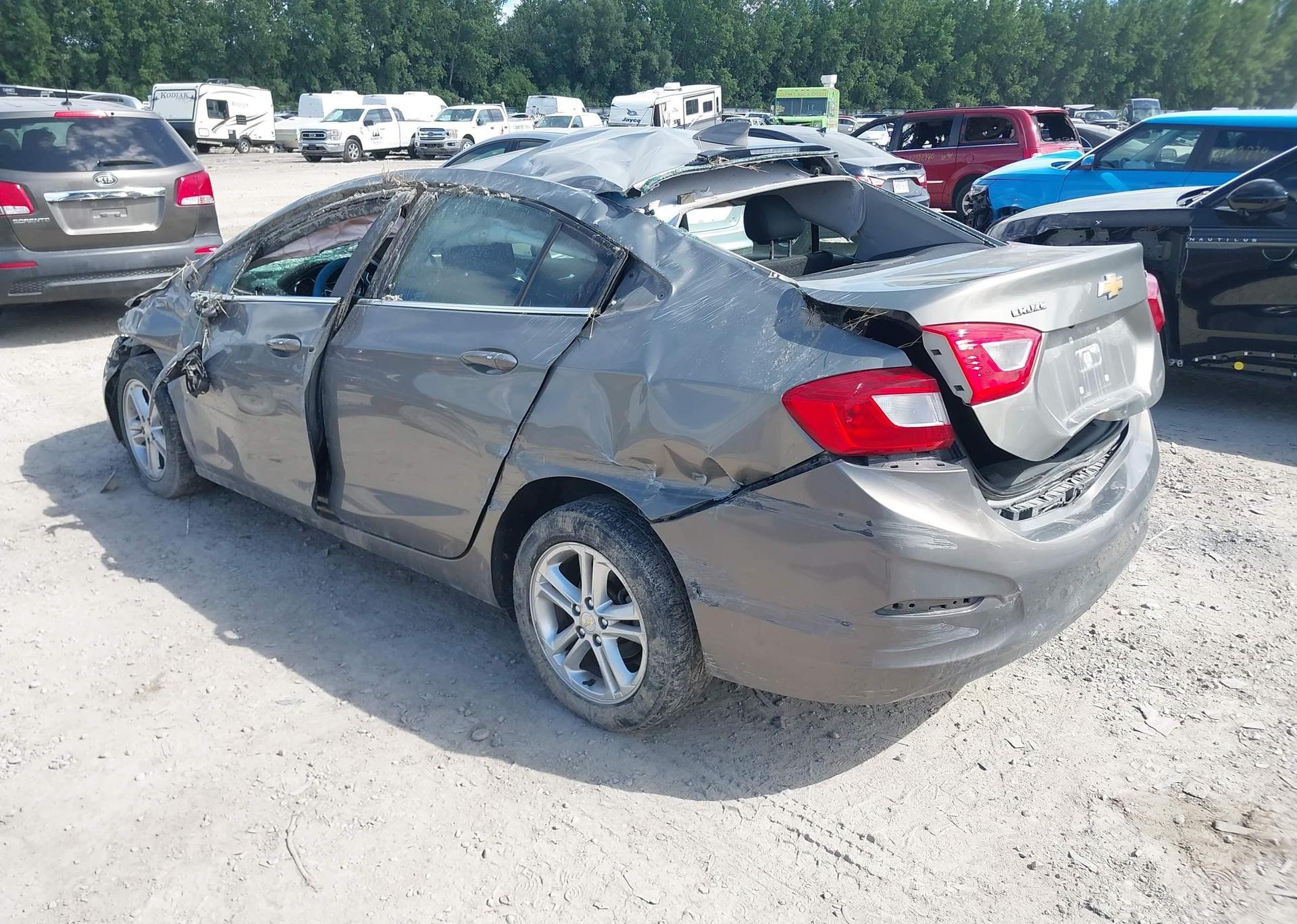 2017 CHEVROLET CRUZE LT AUTO