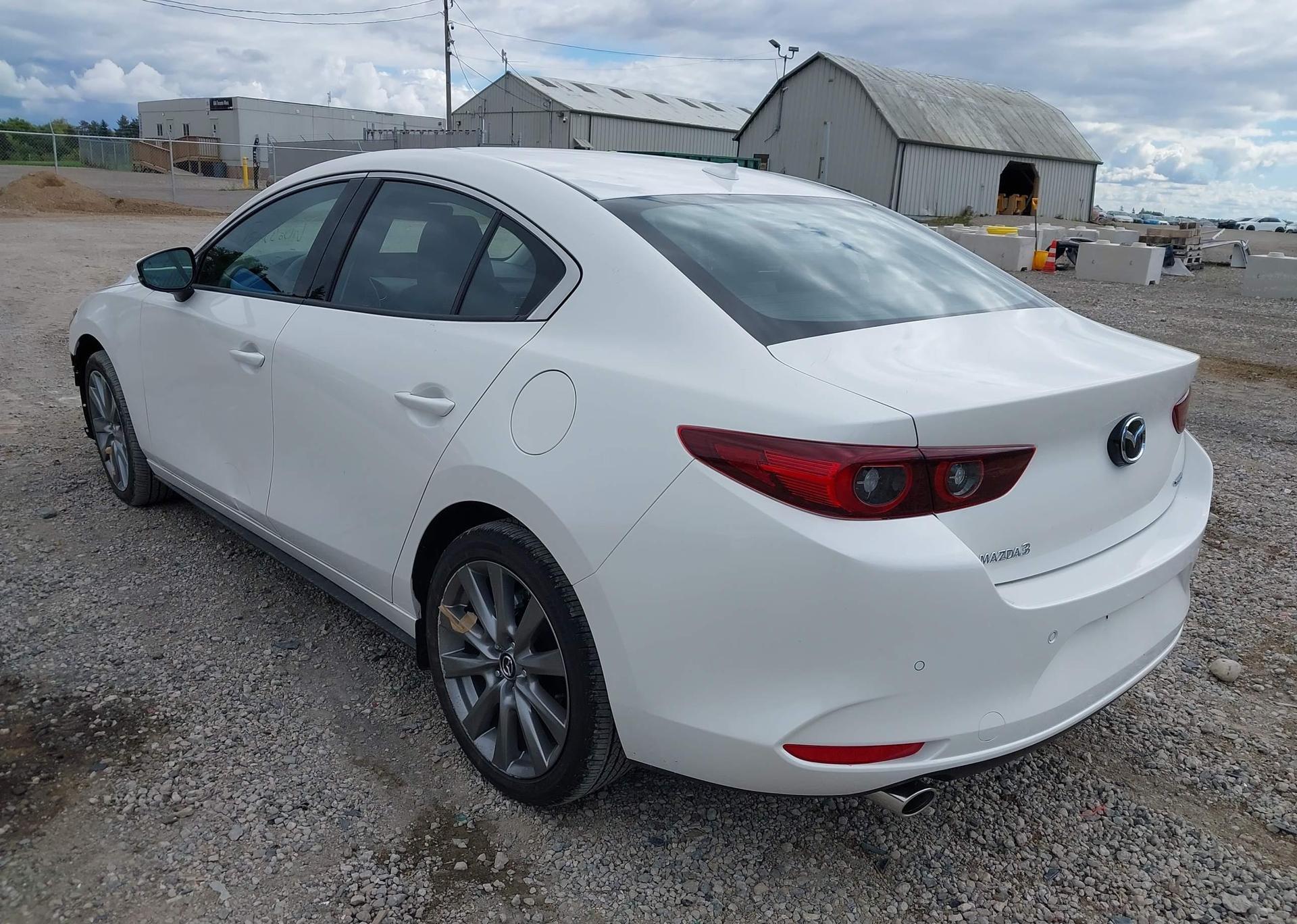 2025 MAZDA 3 GT