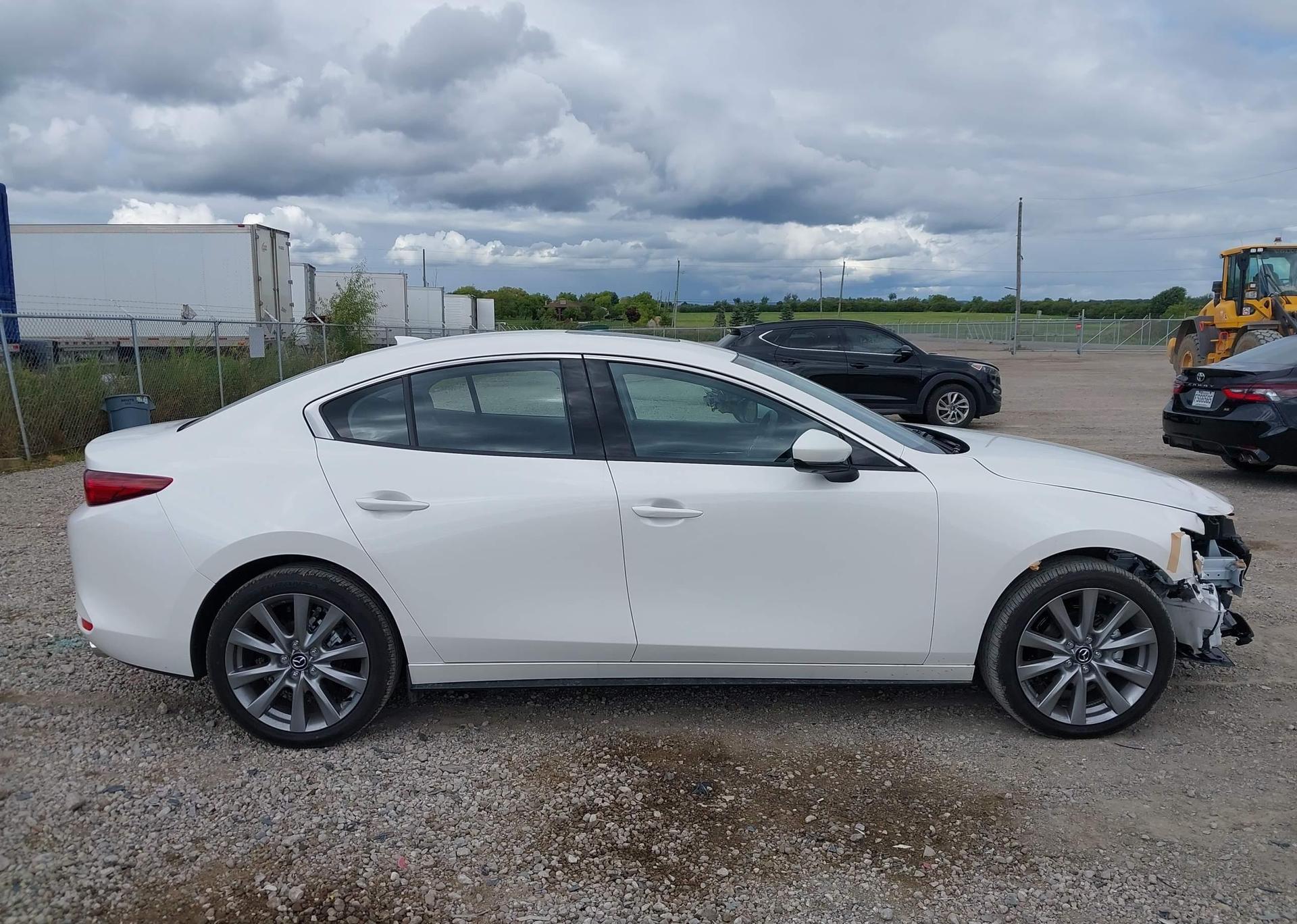 2025 MAZDA 3 GT