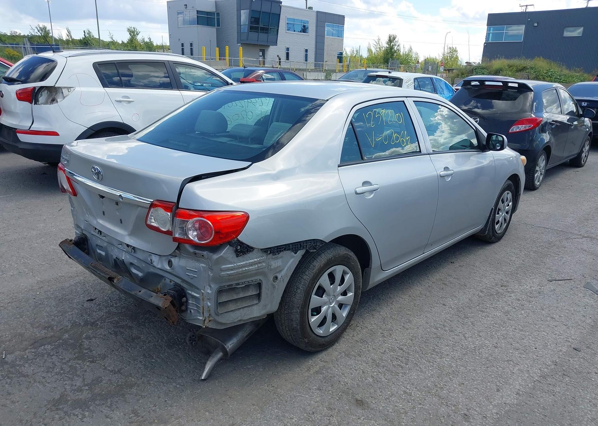2013 TOYOTA COROLLA S