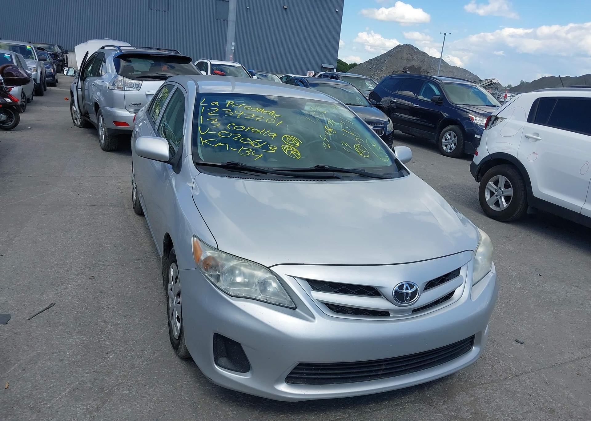 2013 TOYOTA COROLLA S