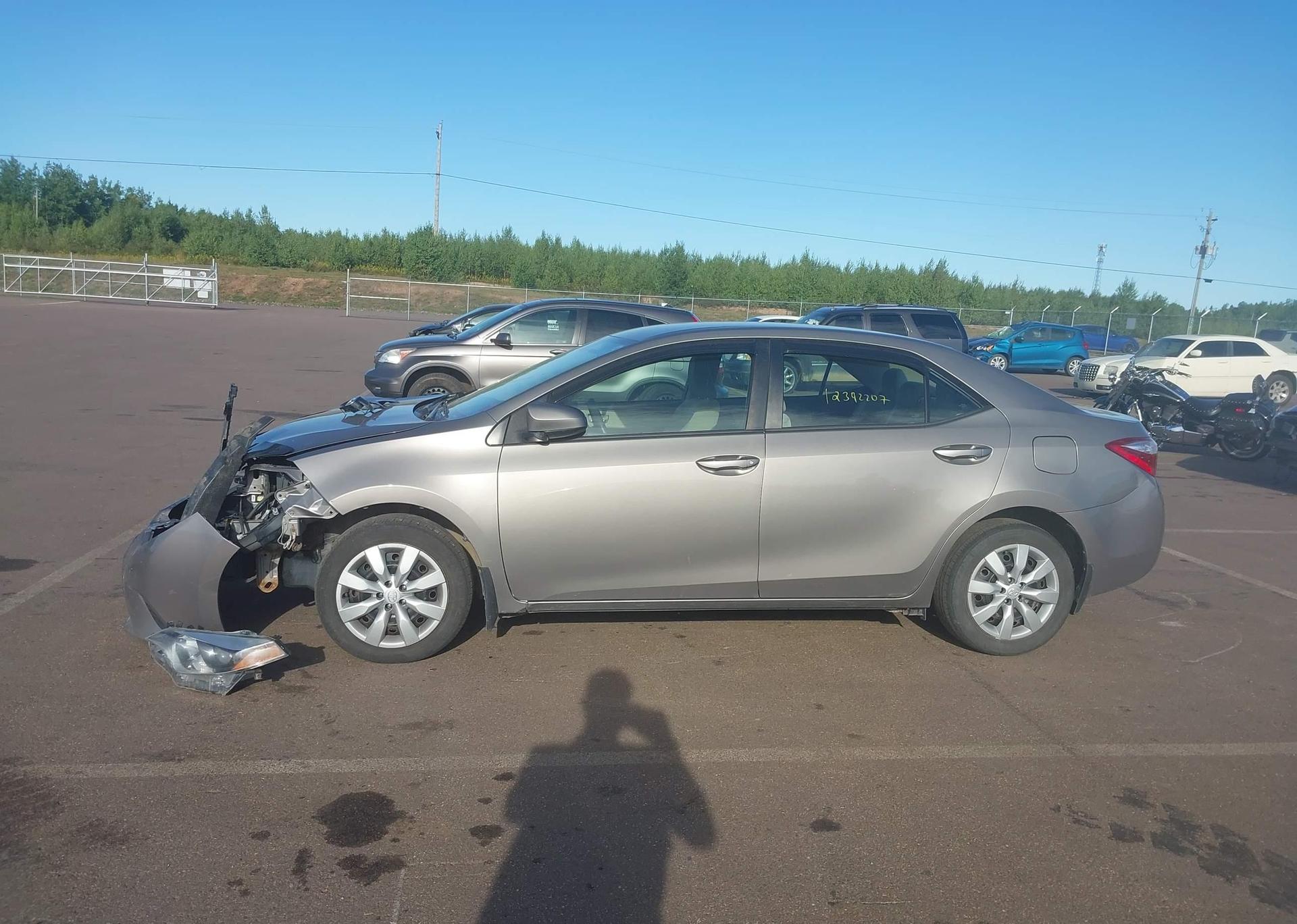 2014 TOYOTA COROLLA LE