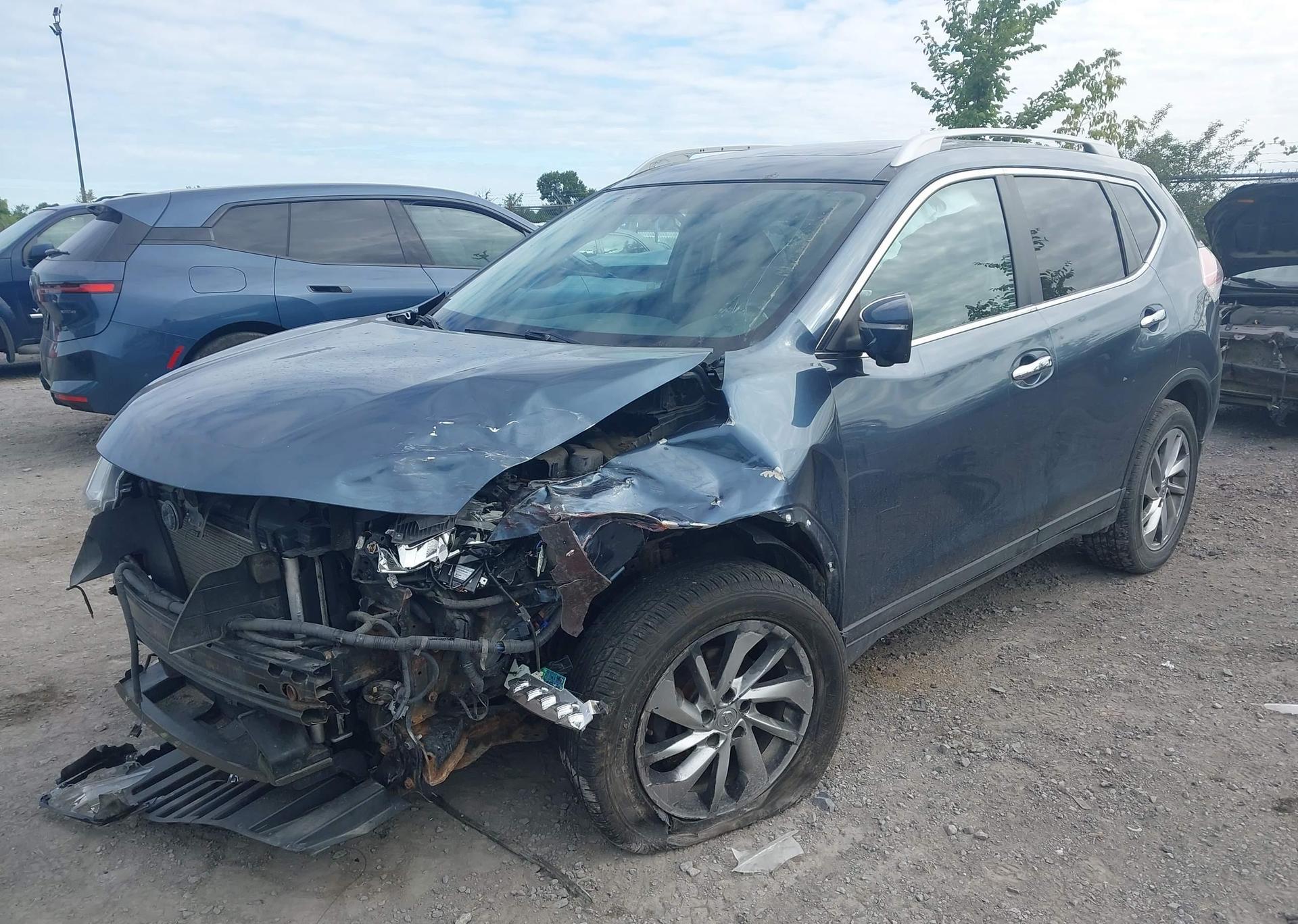 2014 NISSAN ROGUE