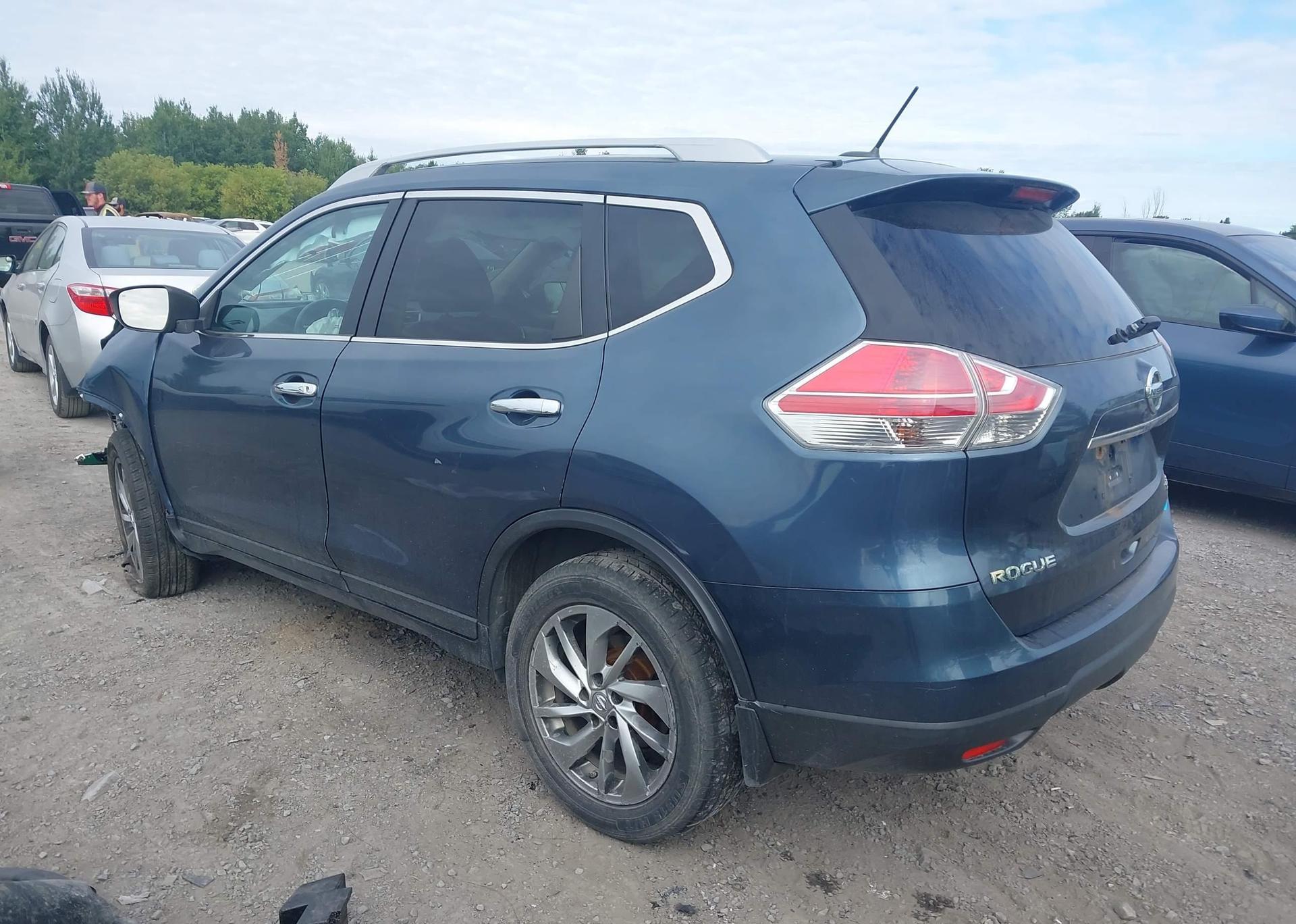 2014 NISSAN ROGUE