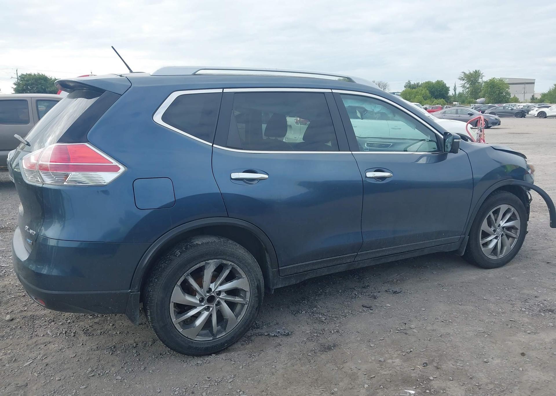 2014 NISSAN ROGUE