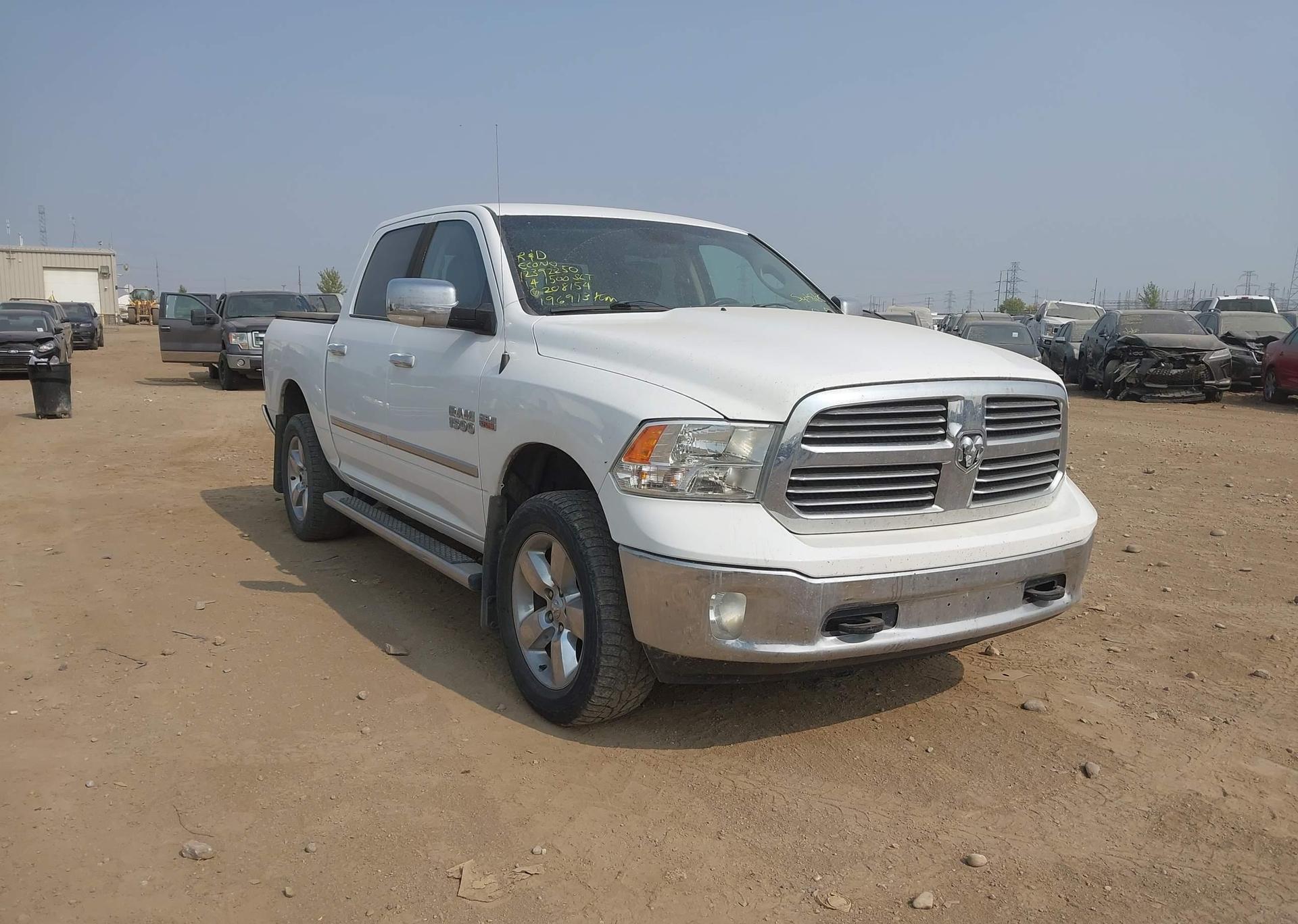 2014 RAM 1500 SLT