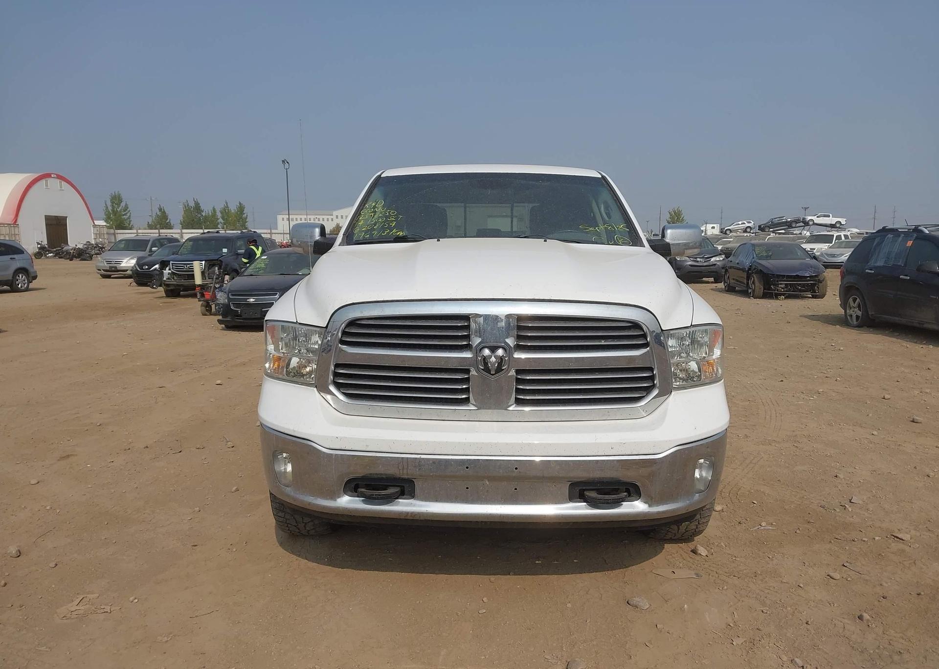2014 RAM 1500 SLT