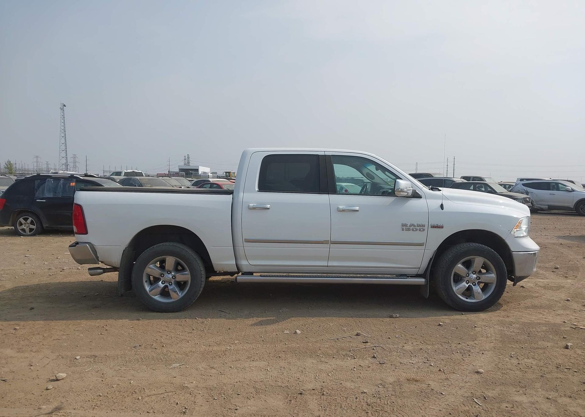 2014 RAM 1500 SLT