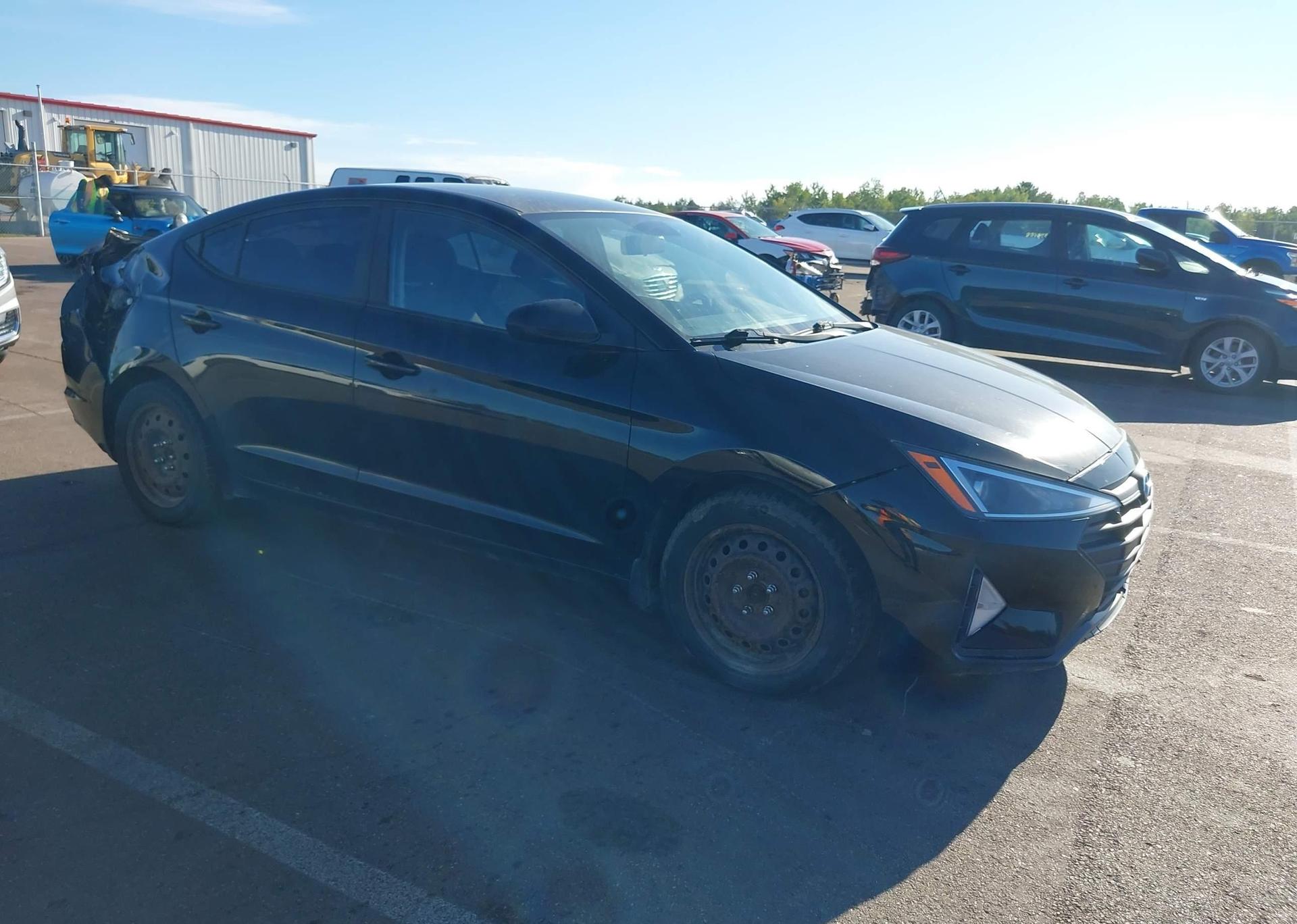 2019 HYUNDAI elantra se