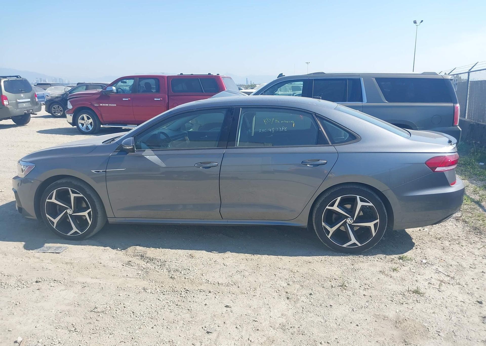 2020 VOLKSWAGEN PASSAT EXECLINE W