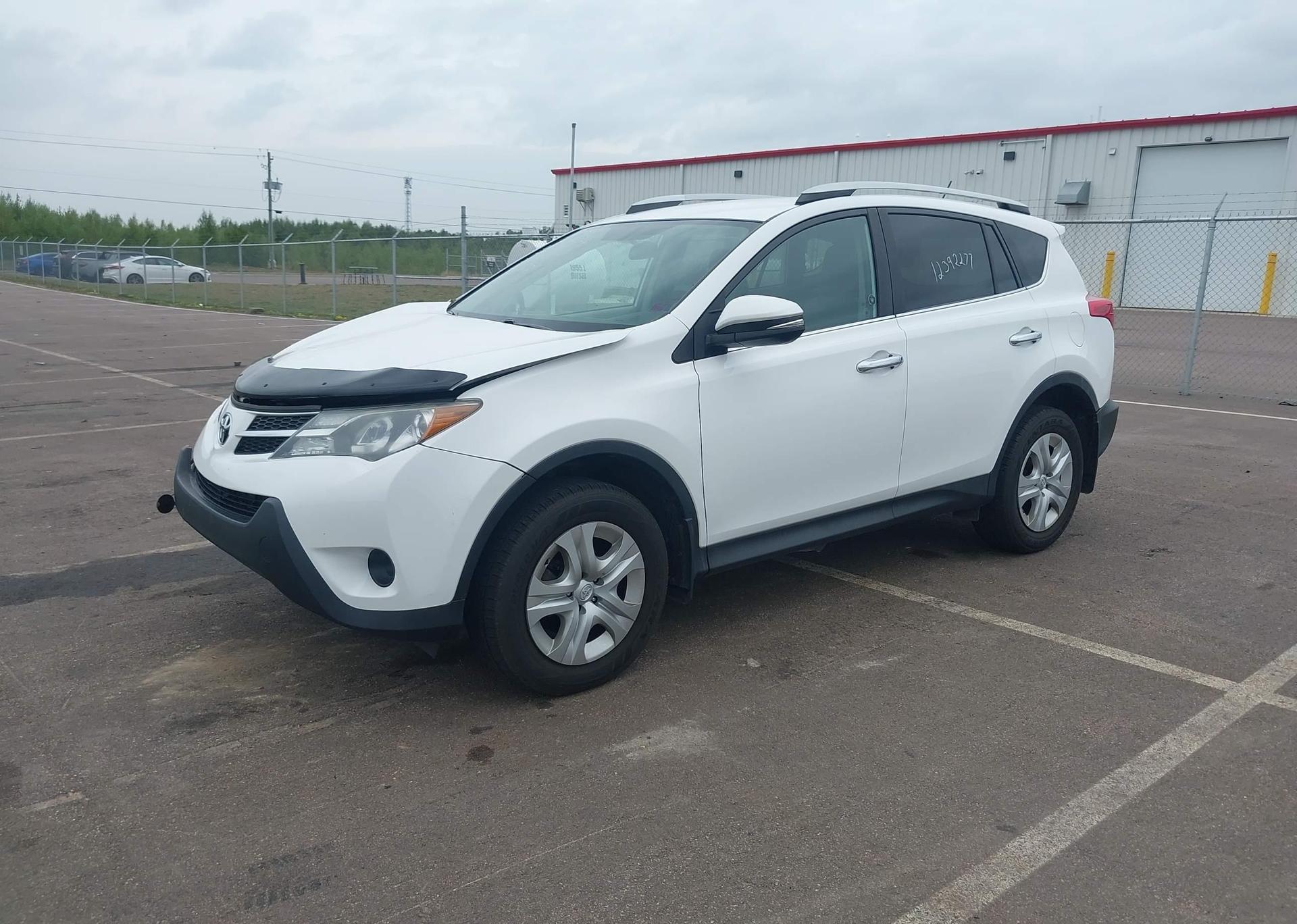 2013 TOYOTA RAV4 LE