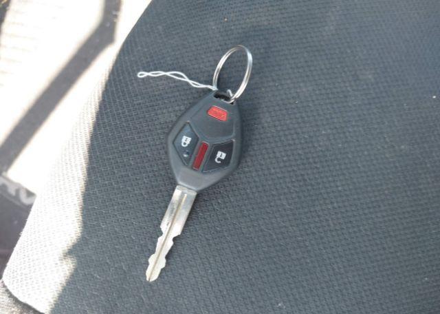 2012 MITSUBISHI RVR SE