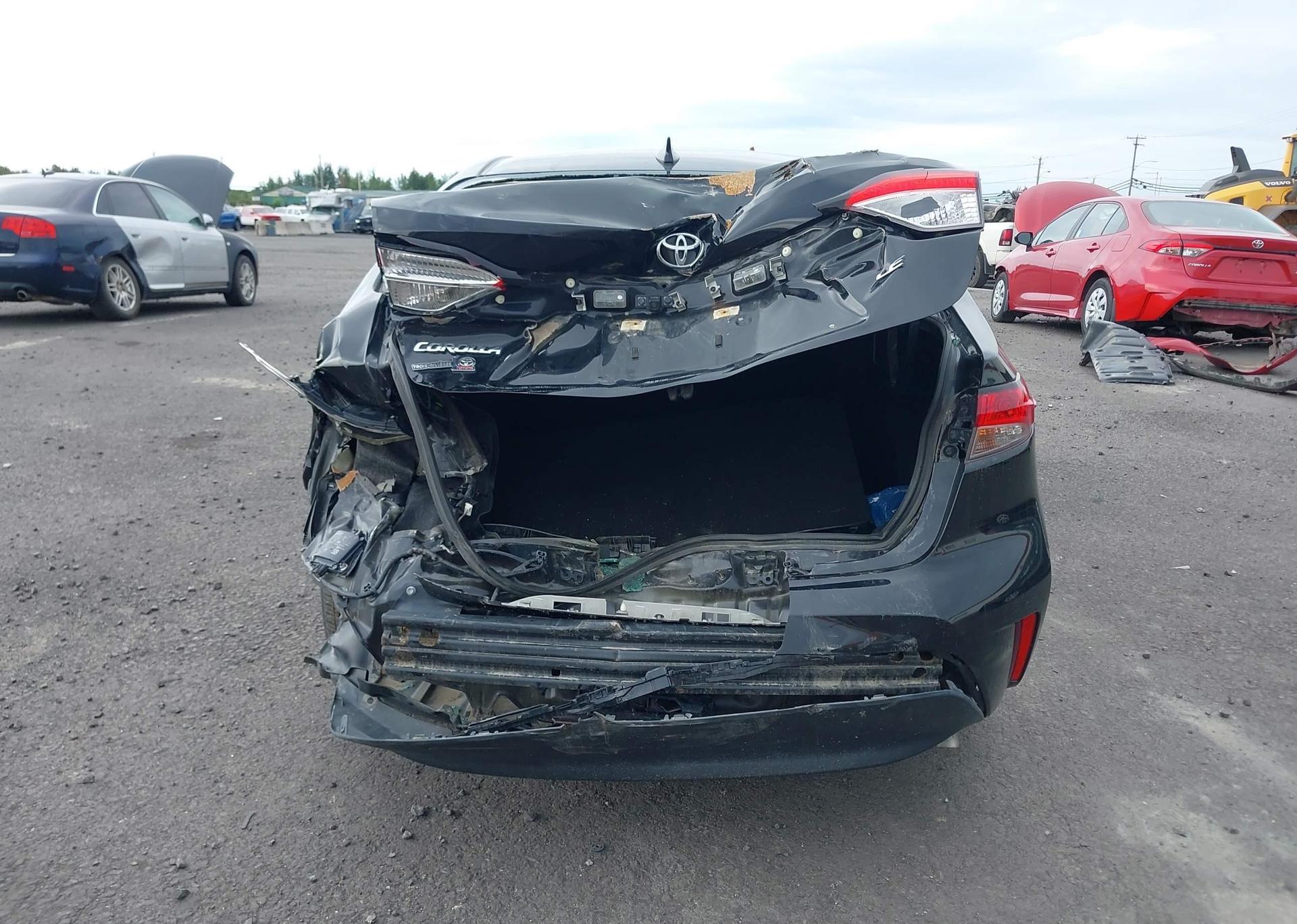 2023 TOYOTA COROLLA LE