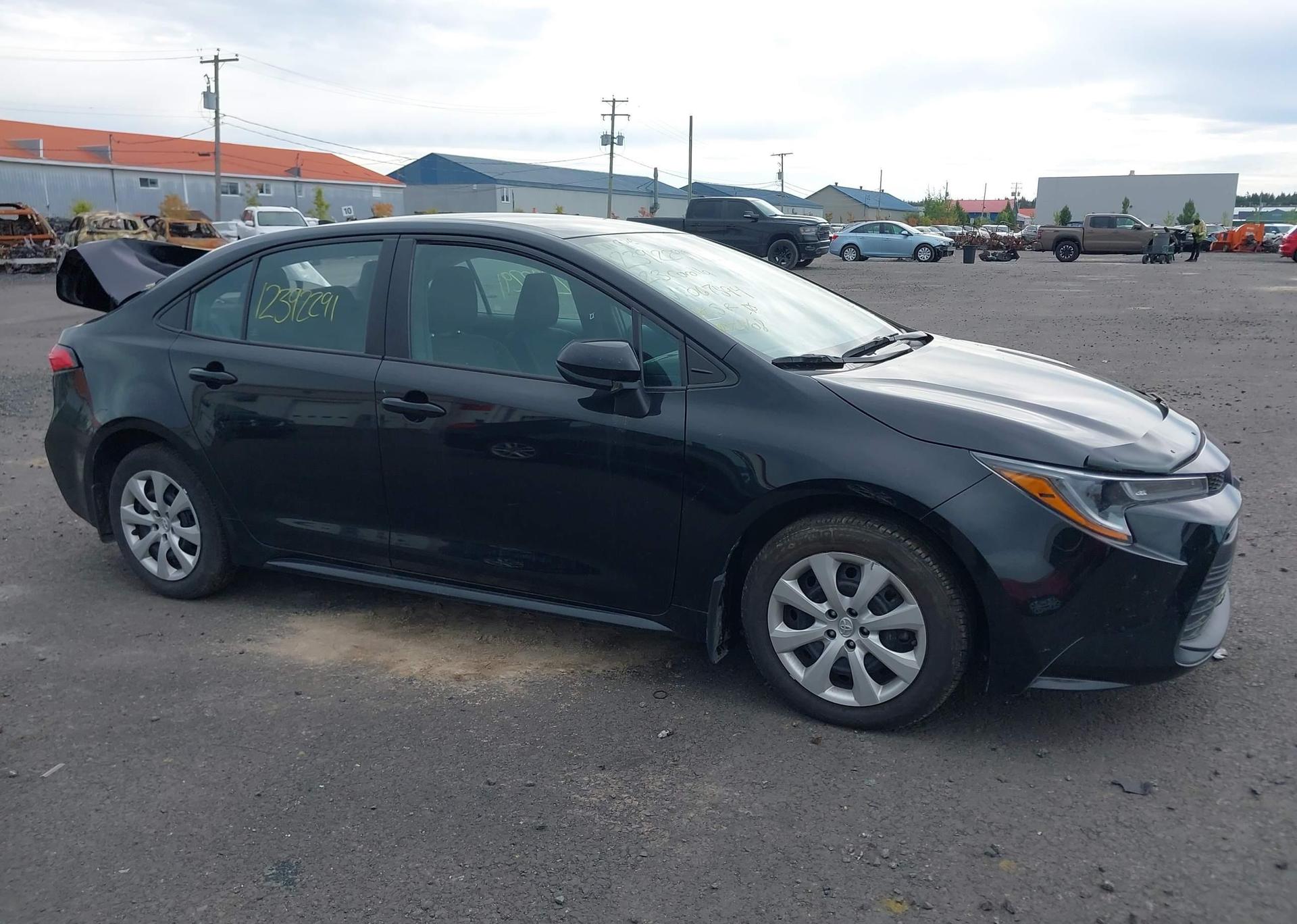 2023 TOYOTA COROLLA LE