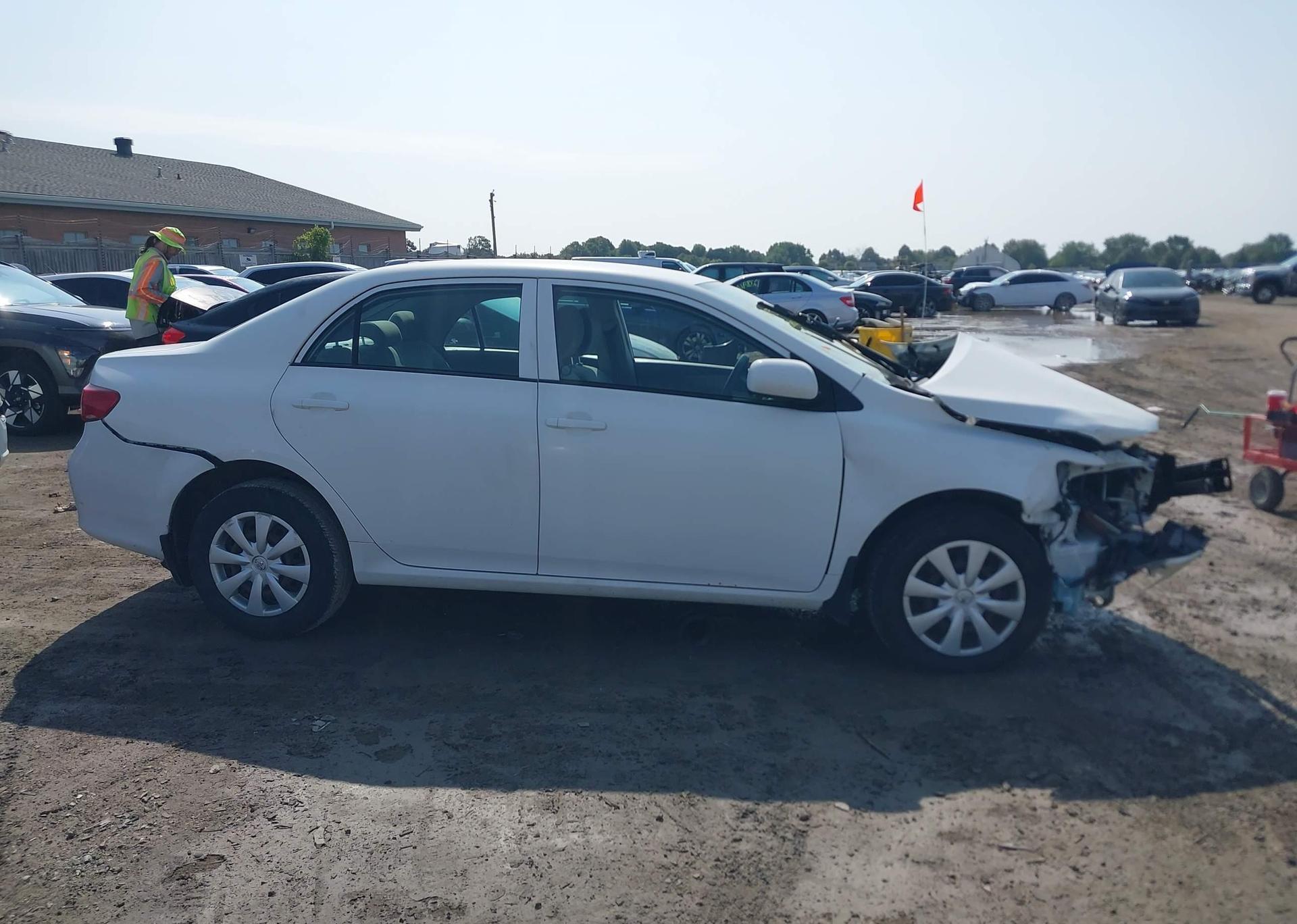 2009 TOYOTA COROLLA S