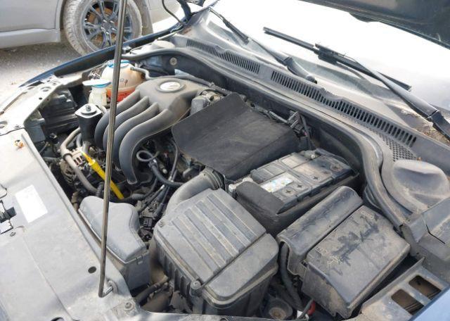 2011 VOLKSWAGEN JETTA 2.0L COMFORTLINE