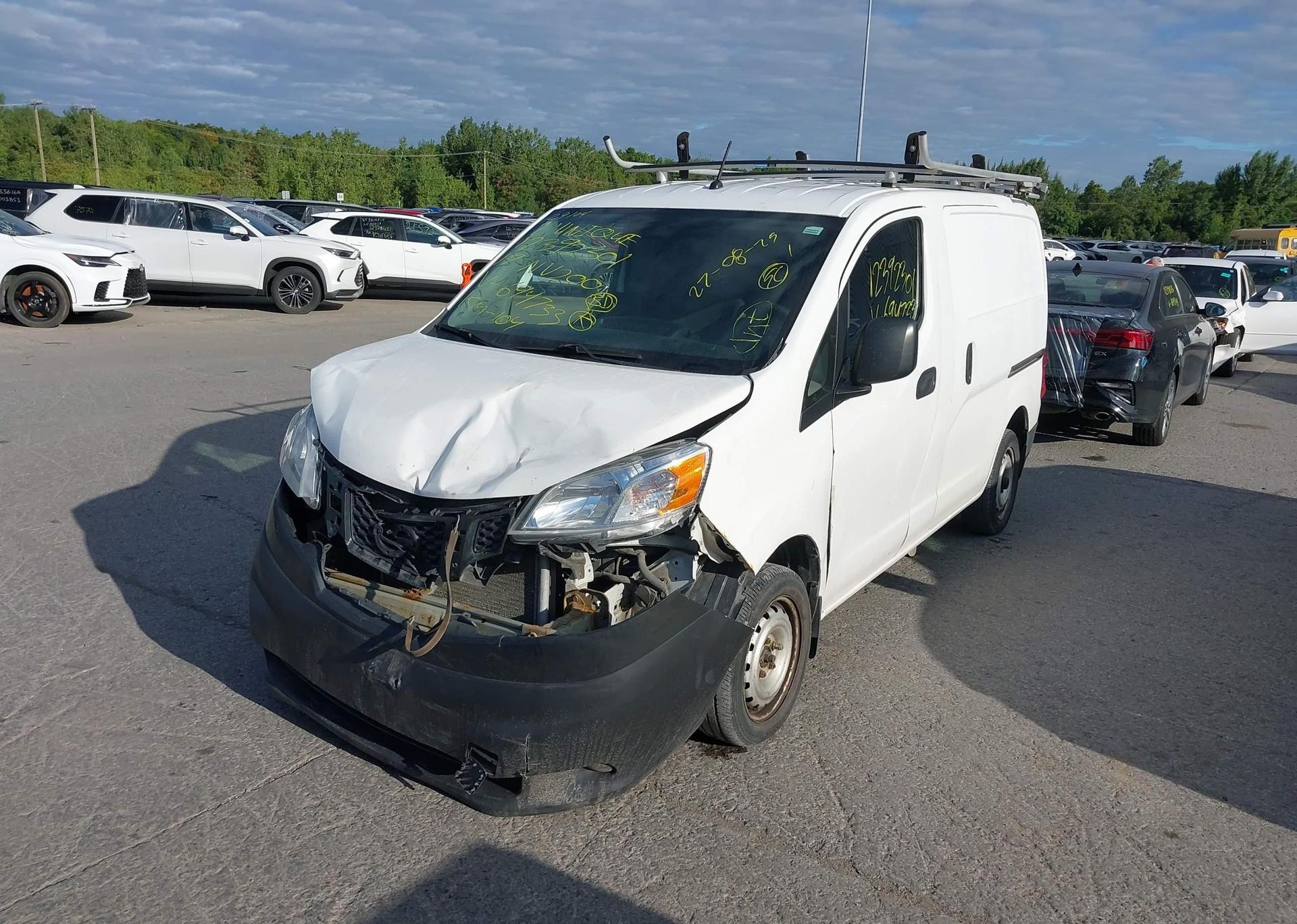 2017 NISSAN NV200 S