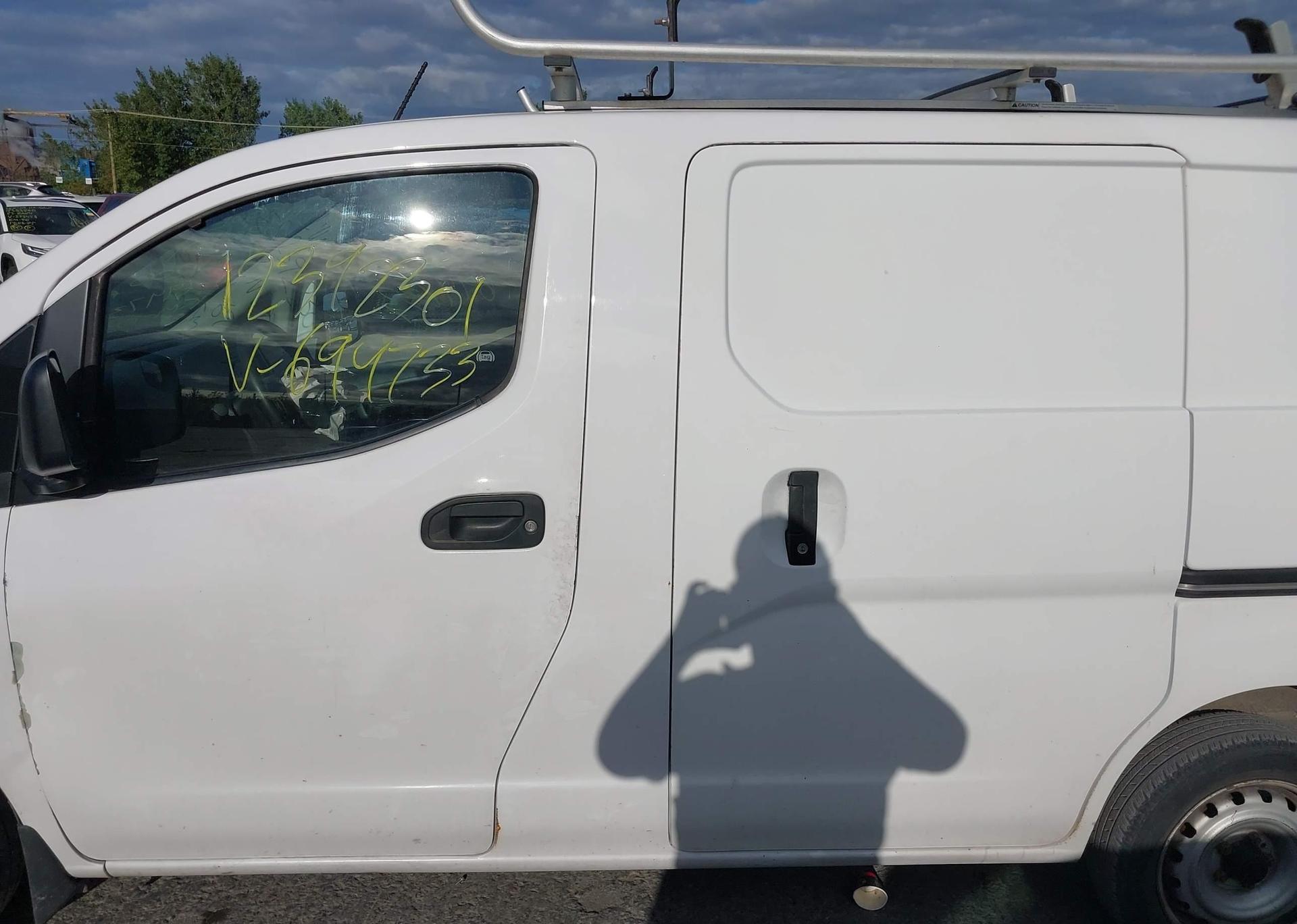 2017 NISSAN NV200 S
