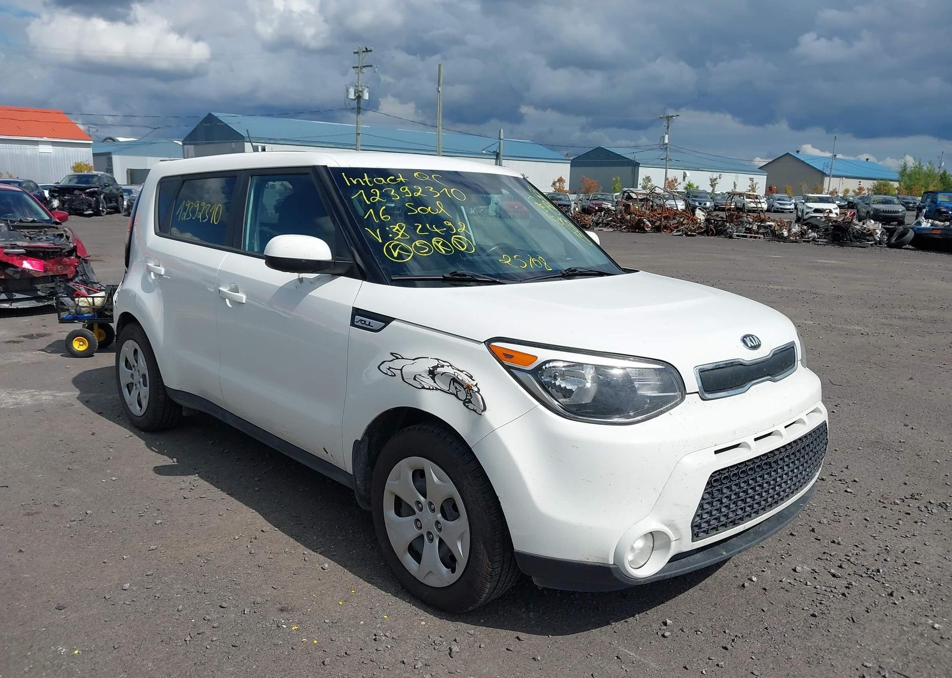2016 KIA SOUL