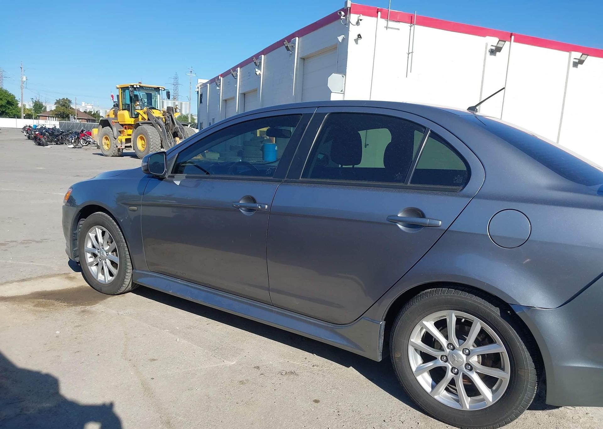 2015 MITSUBISHI LANCER ES