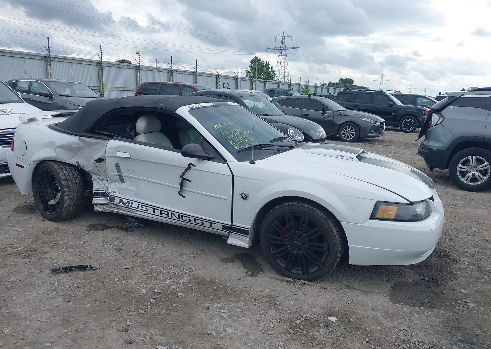 2004 FORD MUSTANG GT