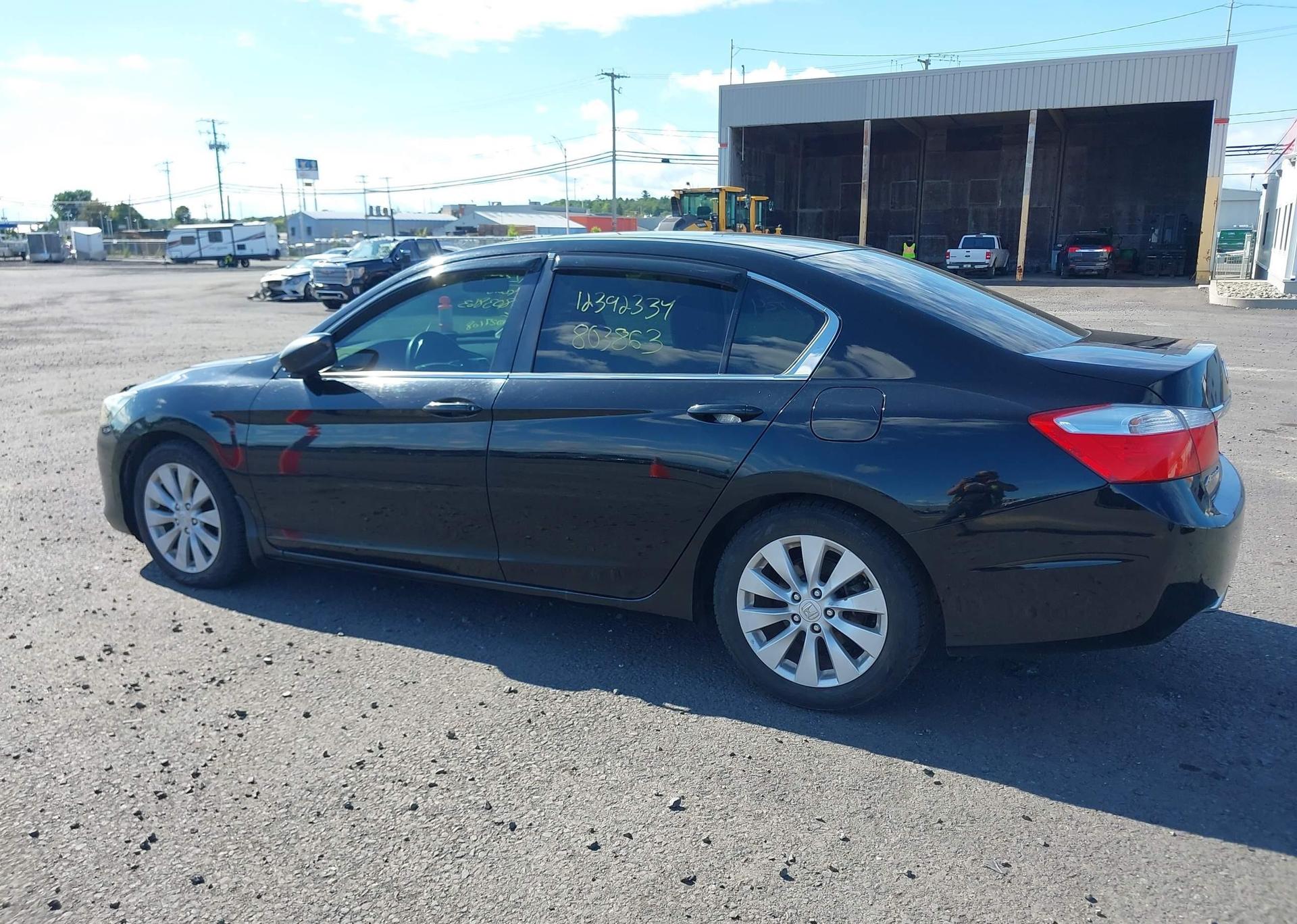 2015 HONDA ACCORD LX