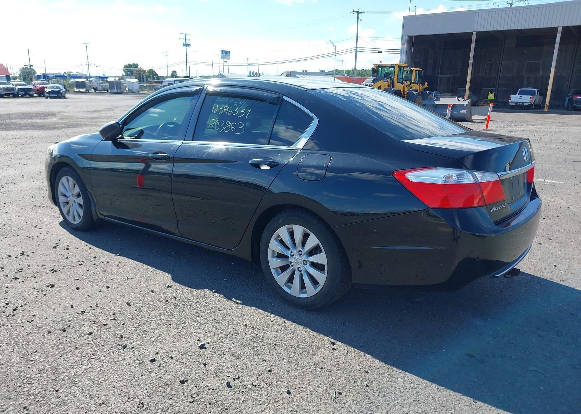 2015 HONDA ACCORD LX