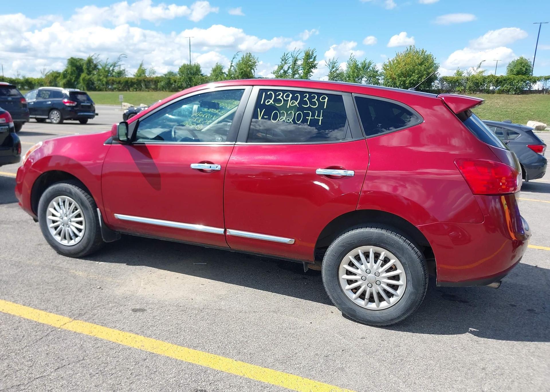 2013 NISSAN ROGUE