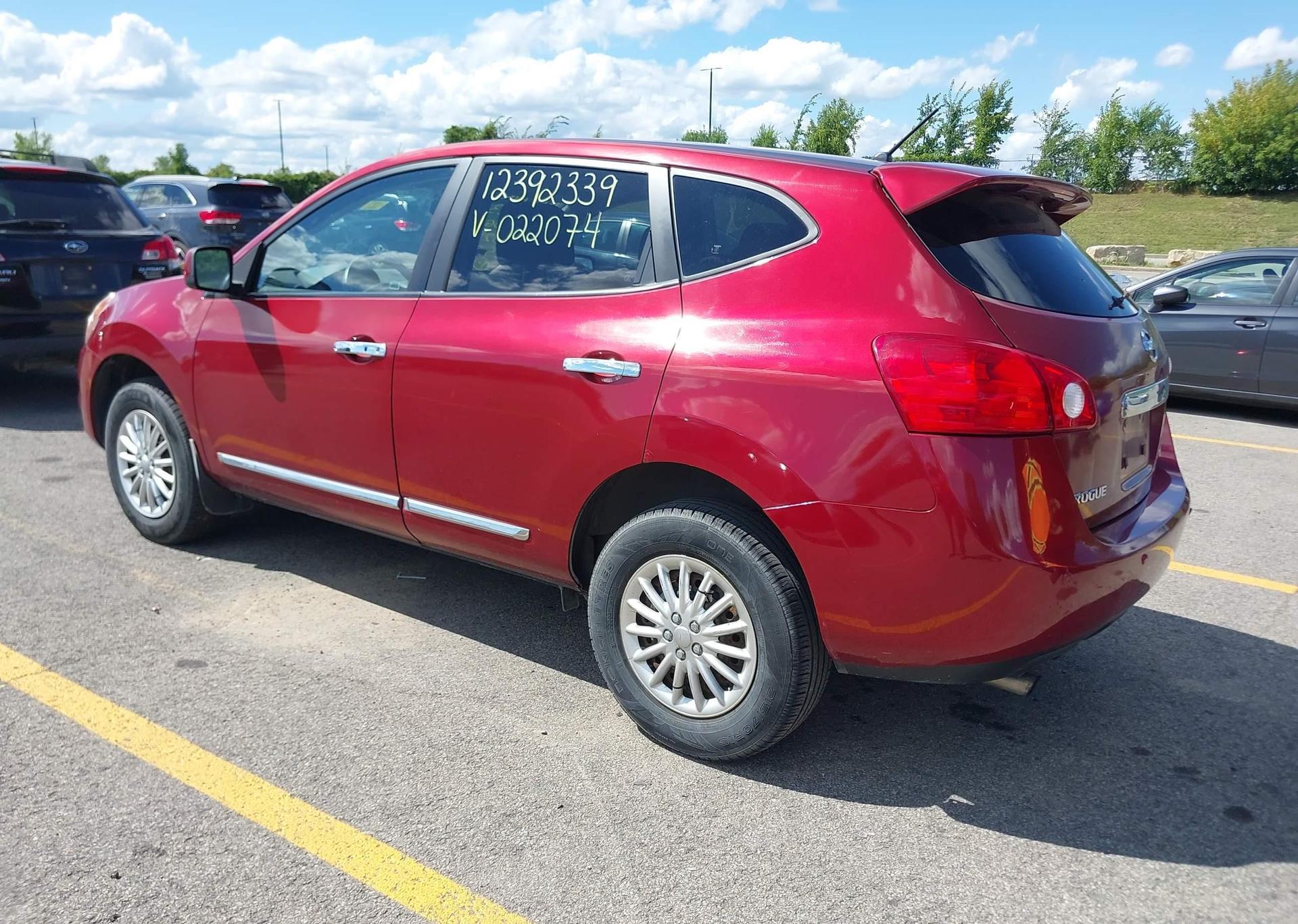 2013 NISSAN ROGUE