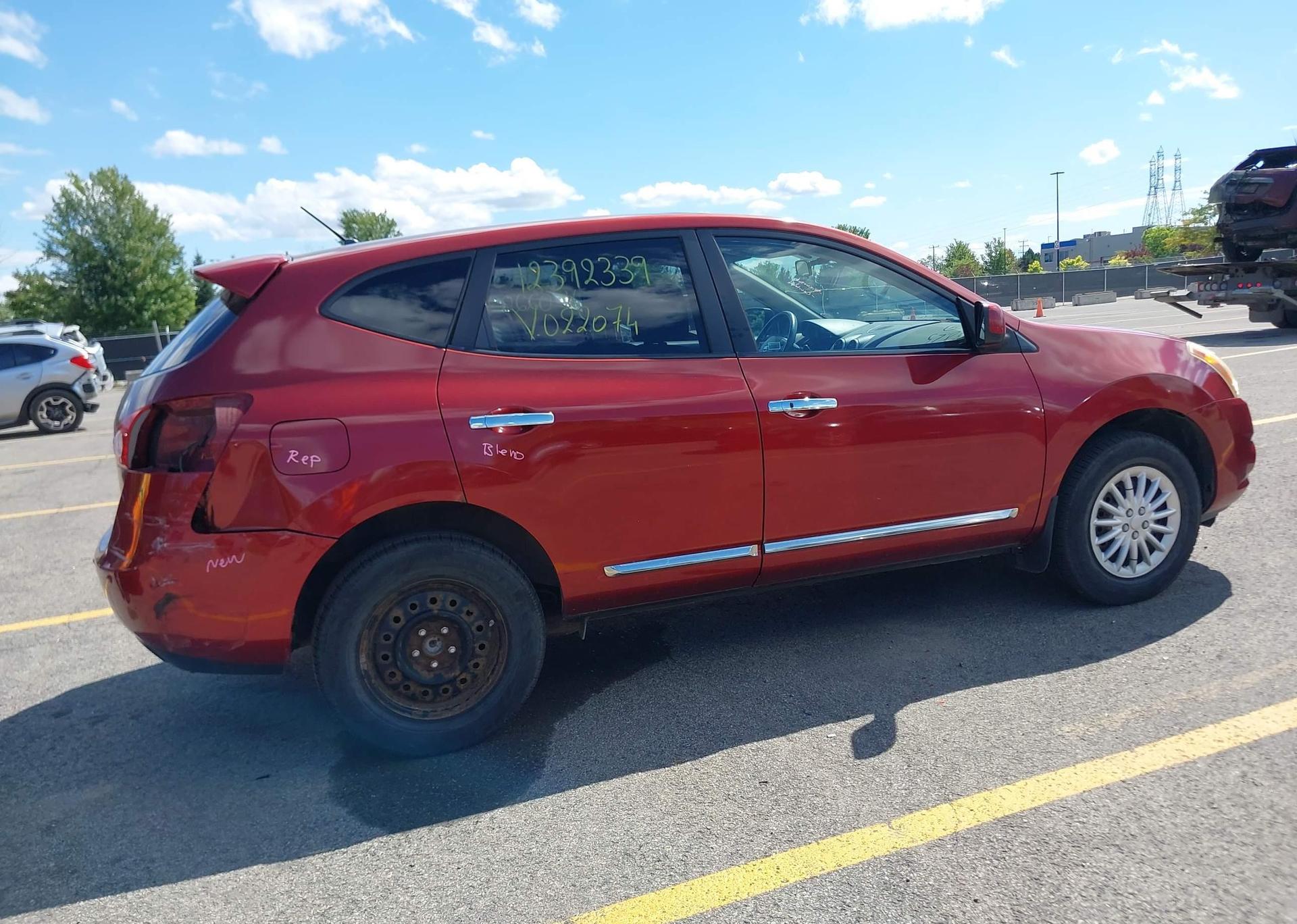 2013 NISSAN ROGUE