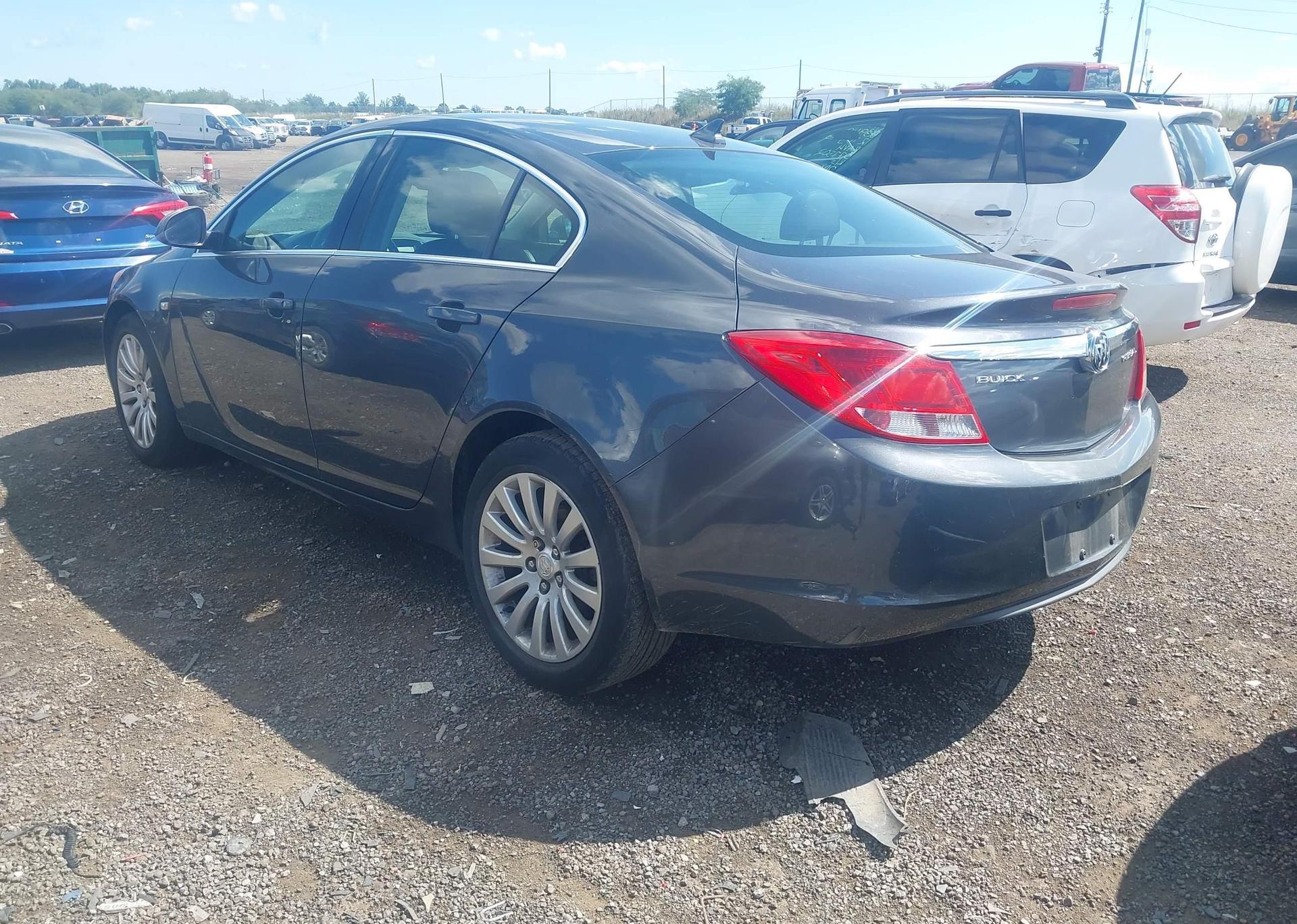 2011 BUICK REGAL CXL