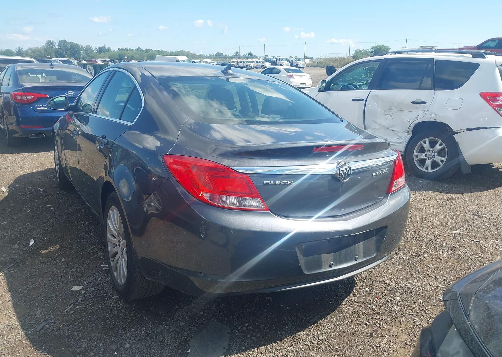 2011 BUICK REGAL CXL