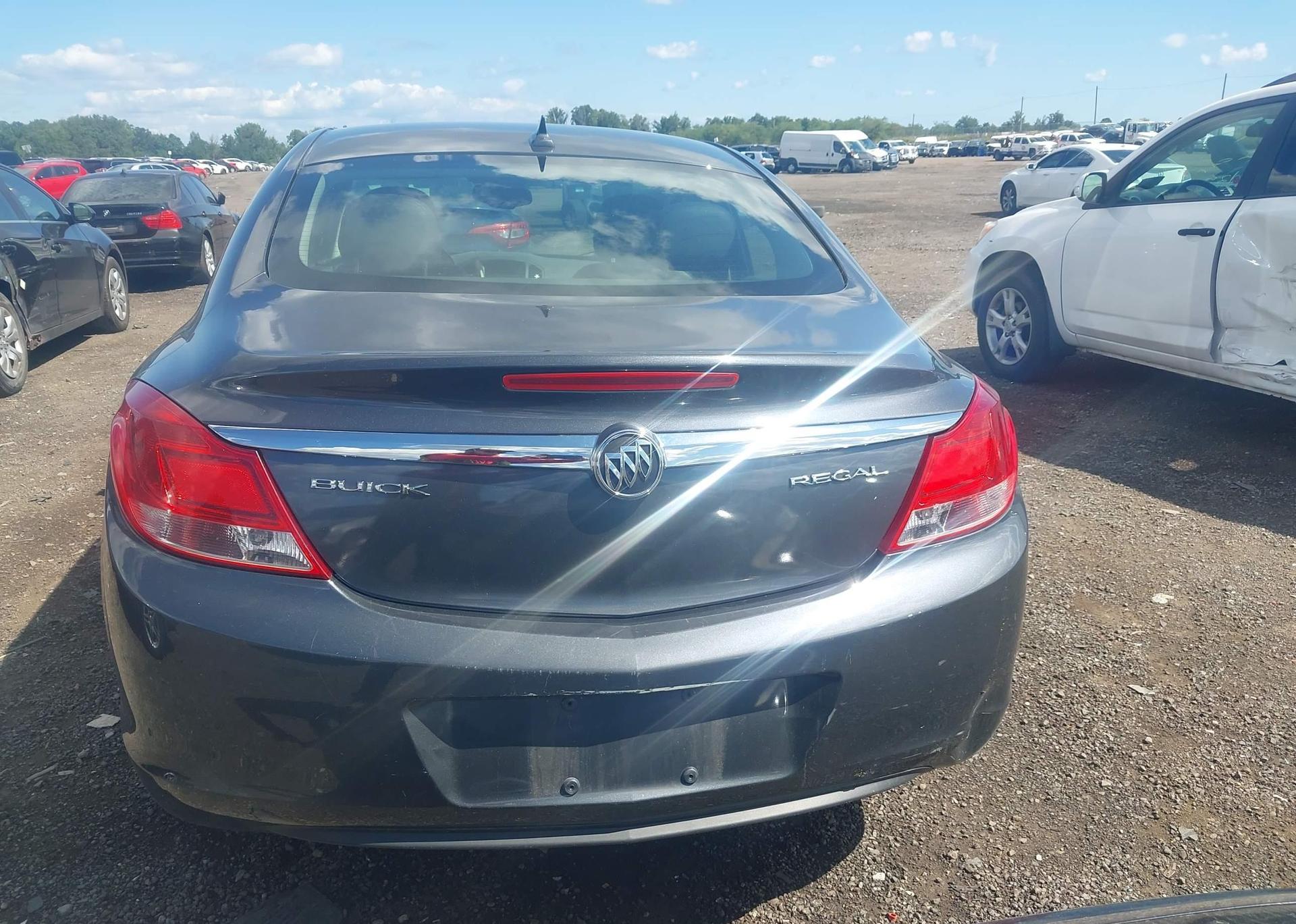 2011 BUICK REGAL CXL